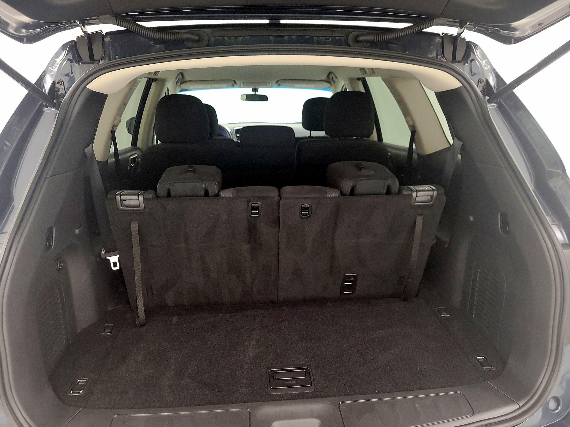 Thumbnail: 2015 Nissan Pathfinder - 19
