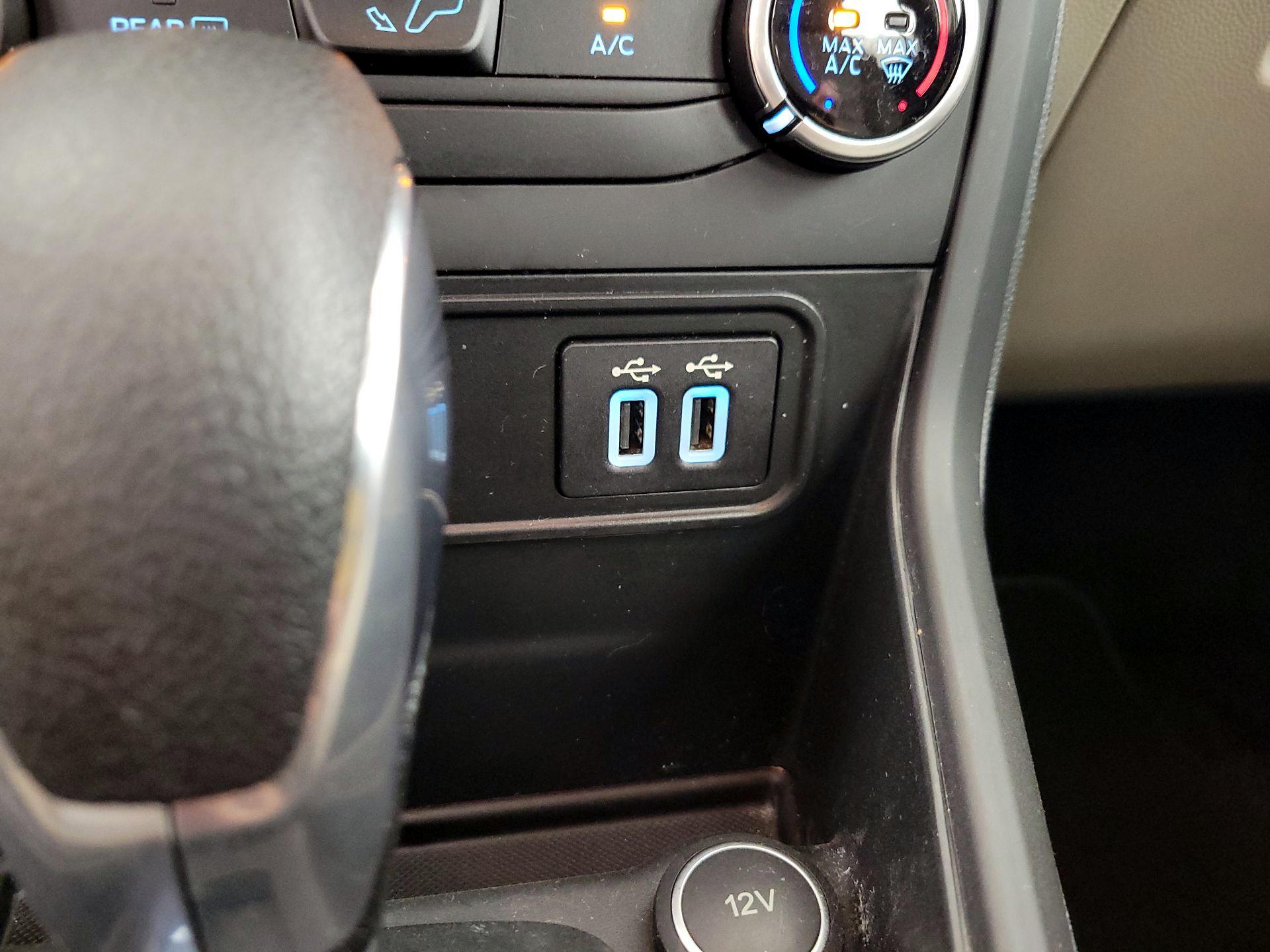 Thumbnail: 2021 Ford EcoSport - 18