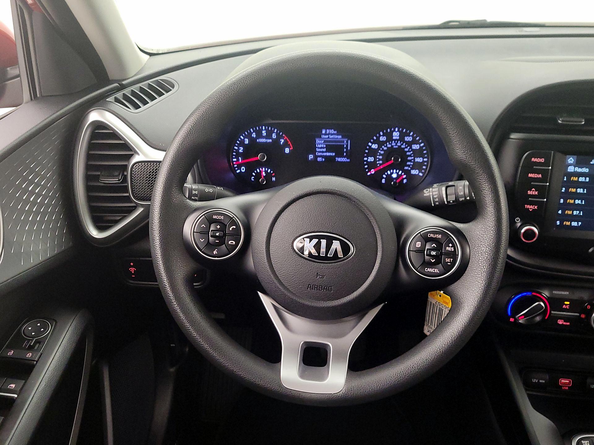 Thumbnail: 2020 Kia Soul - 10
