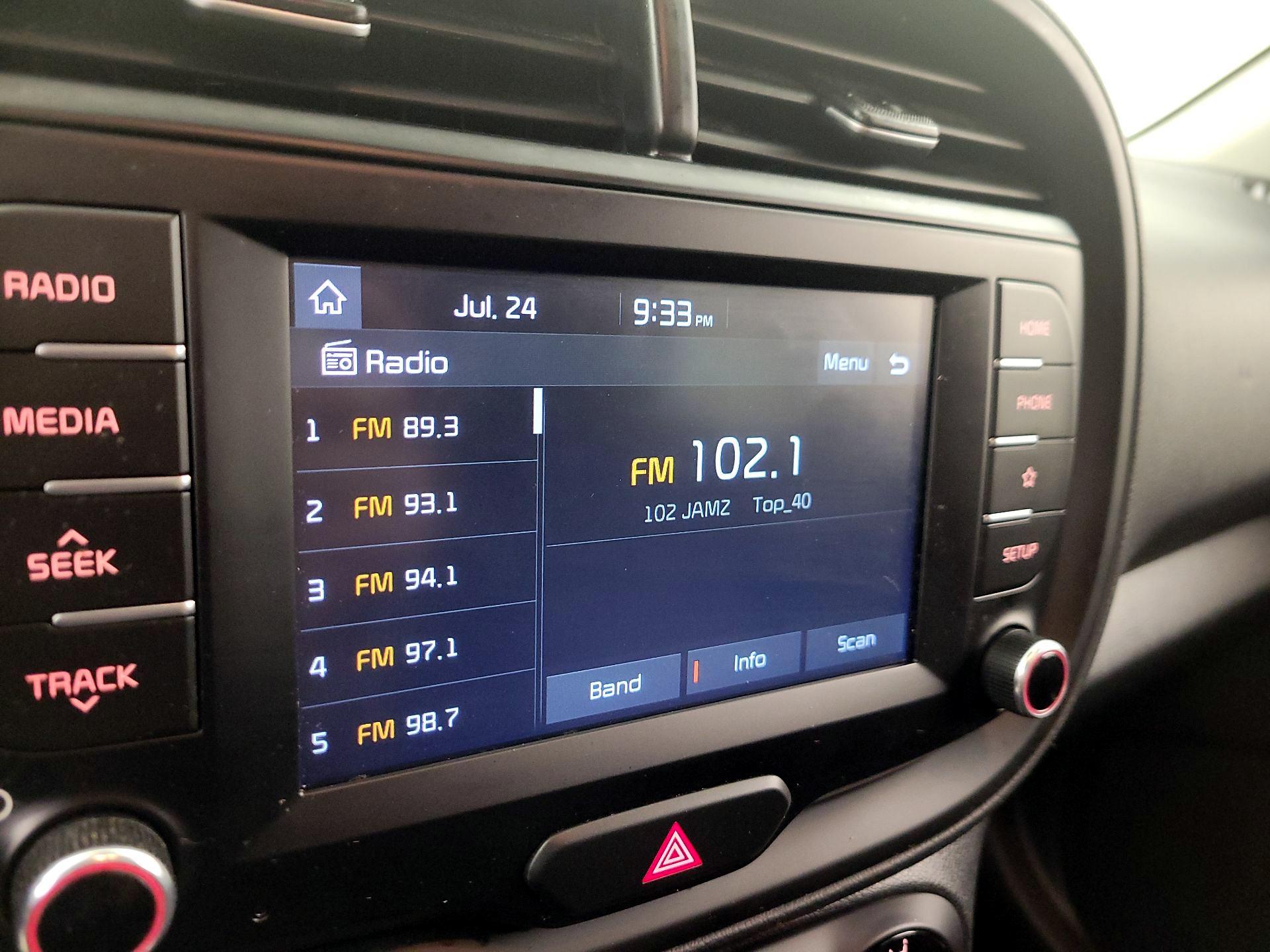 Thumbnail: 2020 Kia Soul - 15