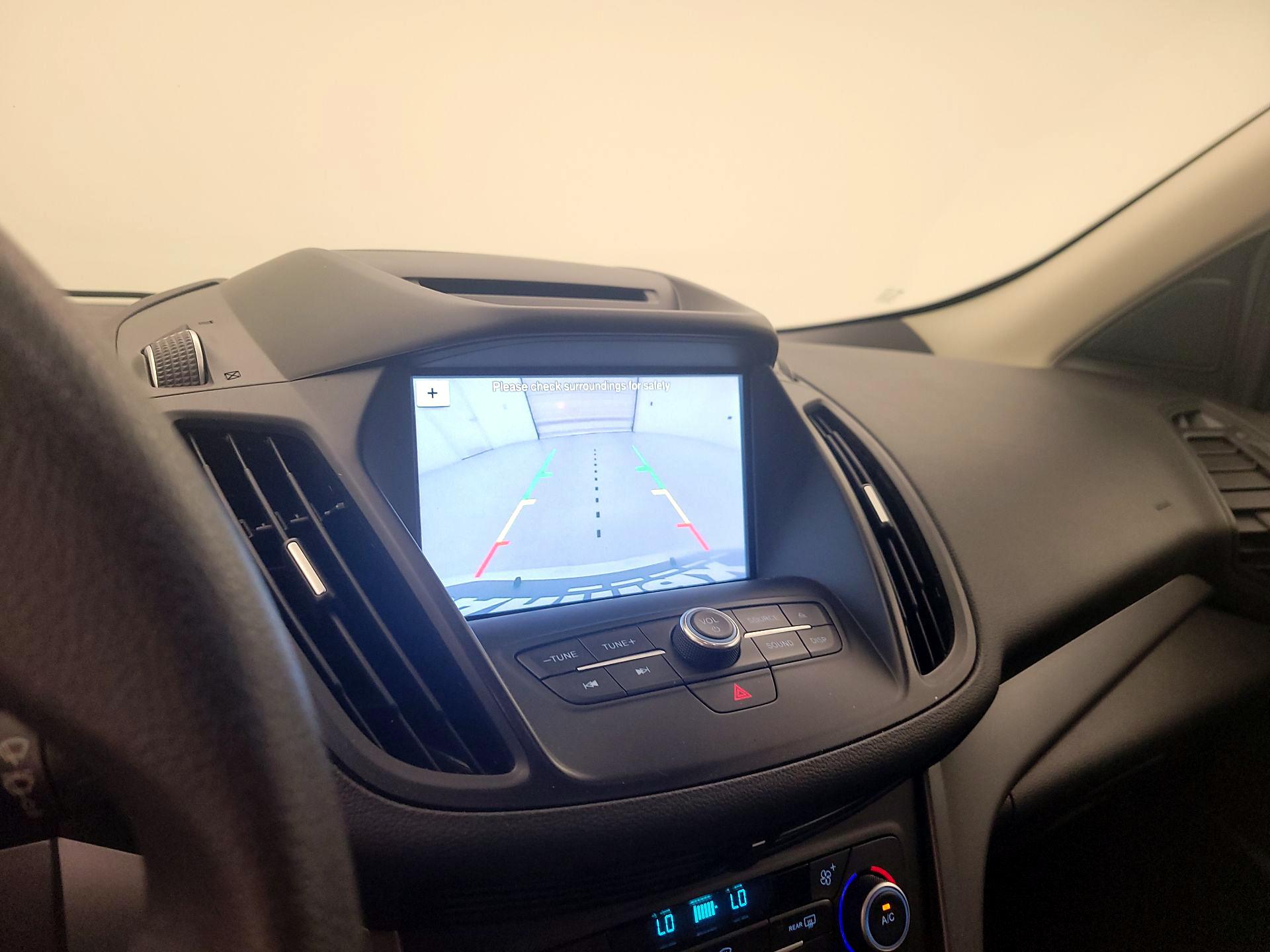 Thumbnail: 2018 Ford Escape - 14