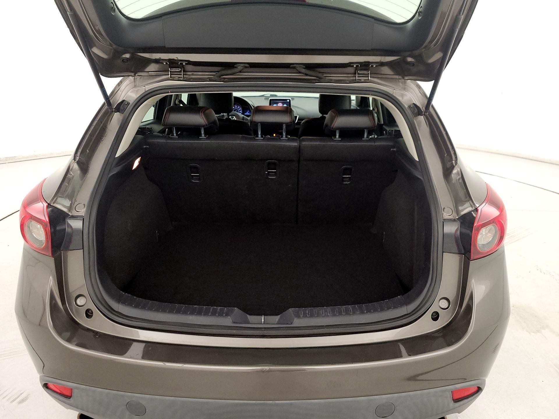 Thumbnail: 2015 Mazda Mazda3 - 19