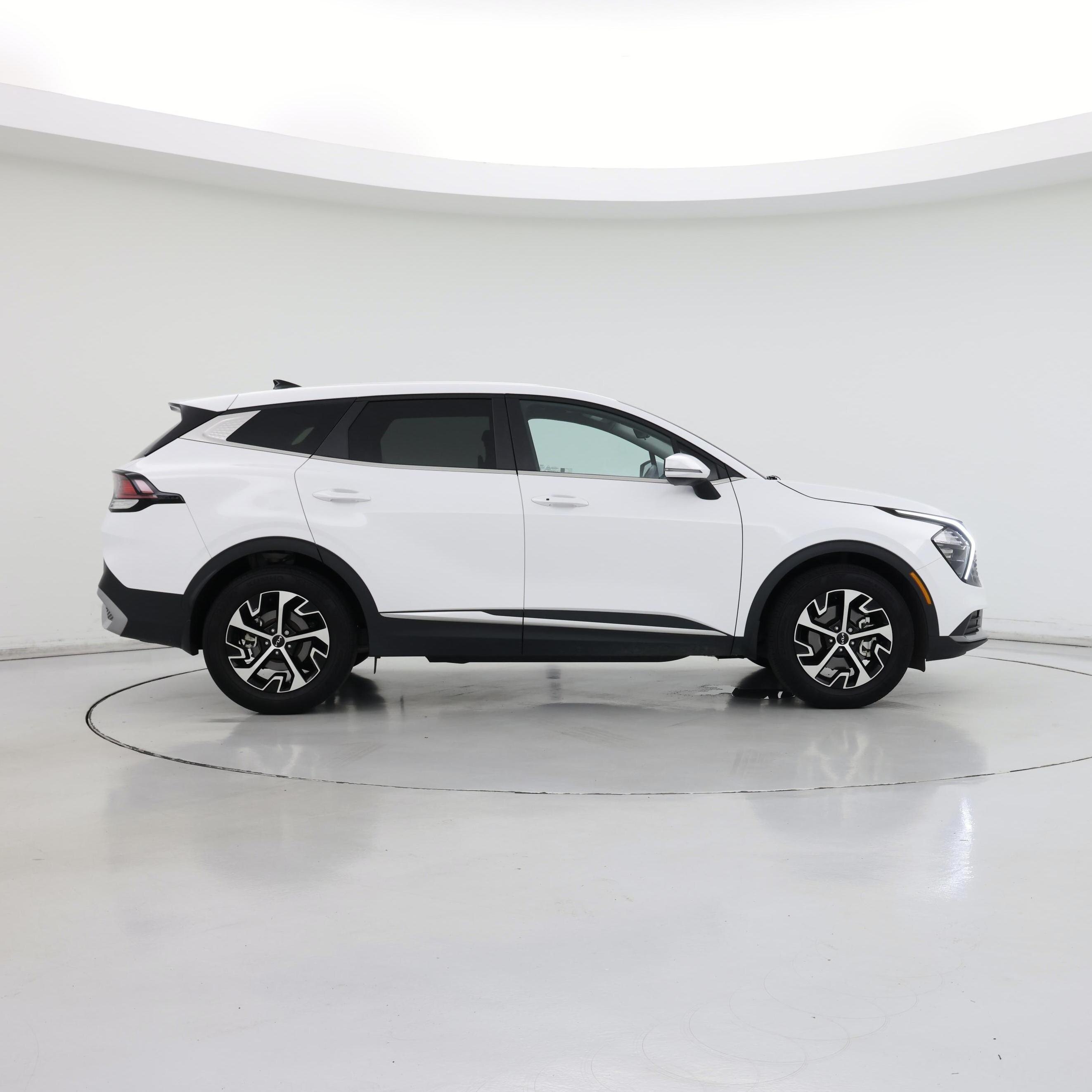 Thumbnail: 2023 Kia Sportage - 7