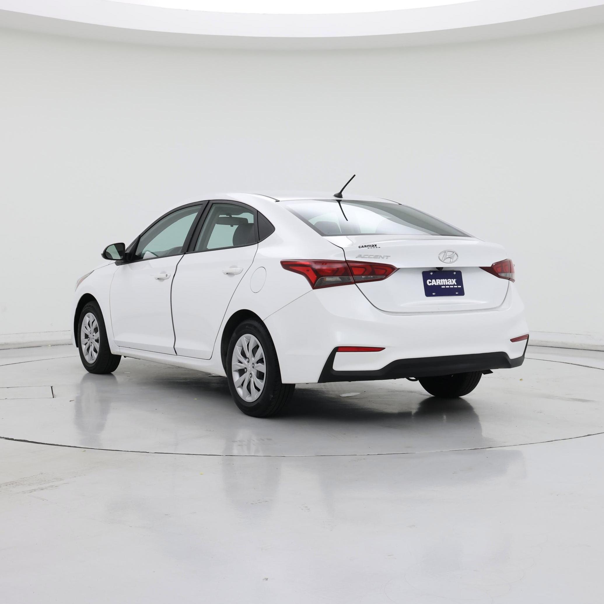 Thumbnail: 2022 Hyundai Accent - 2