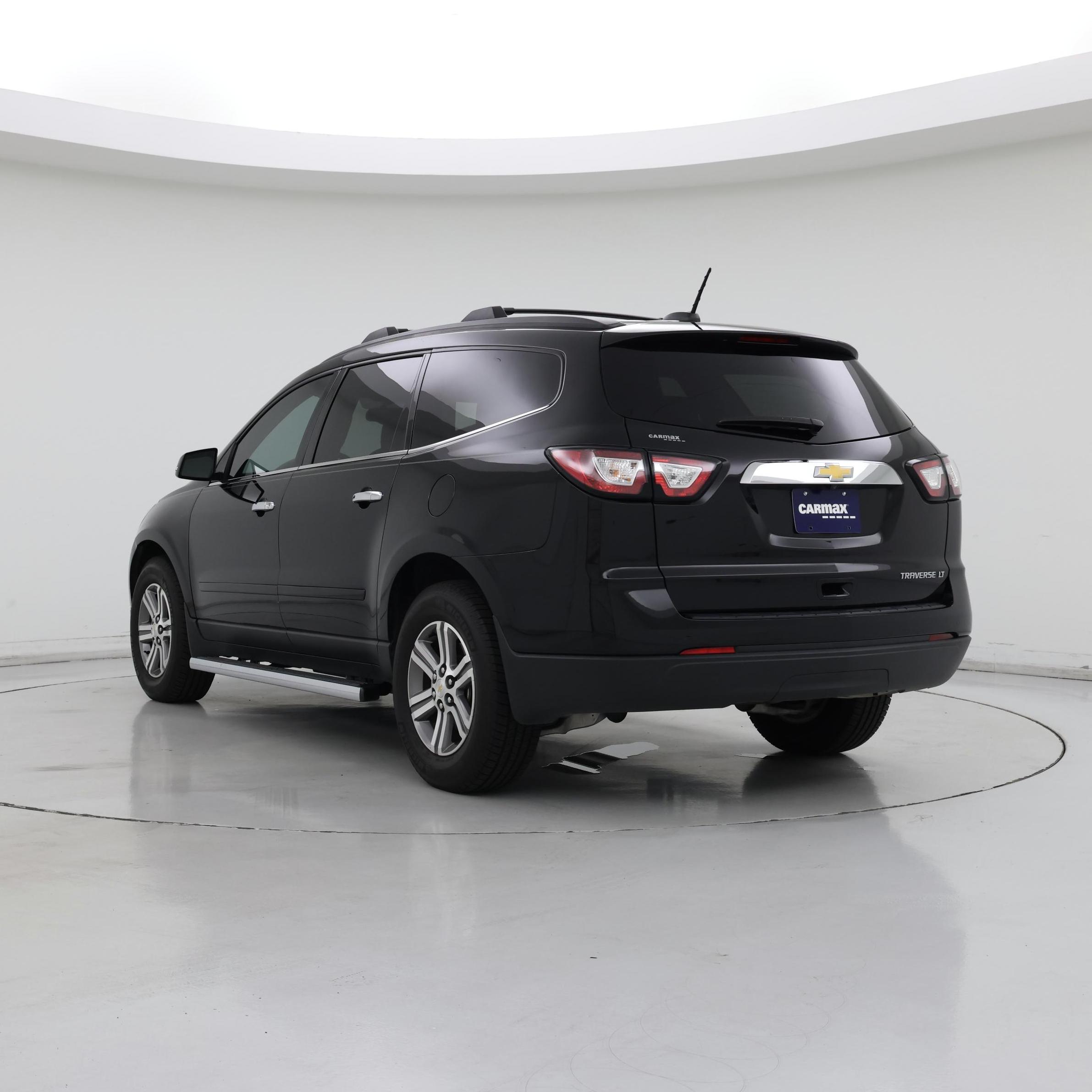 Thumbnail: 2016 Chevrolet Traverse - 2