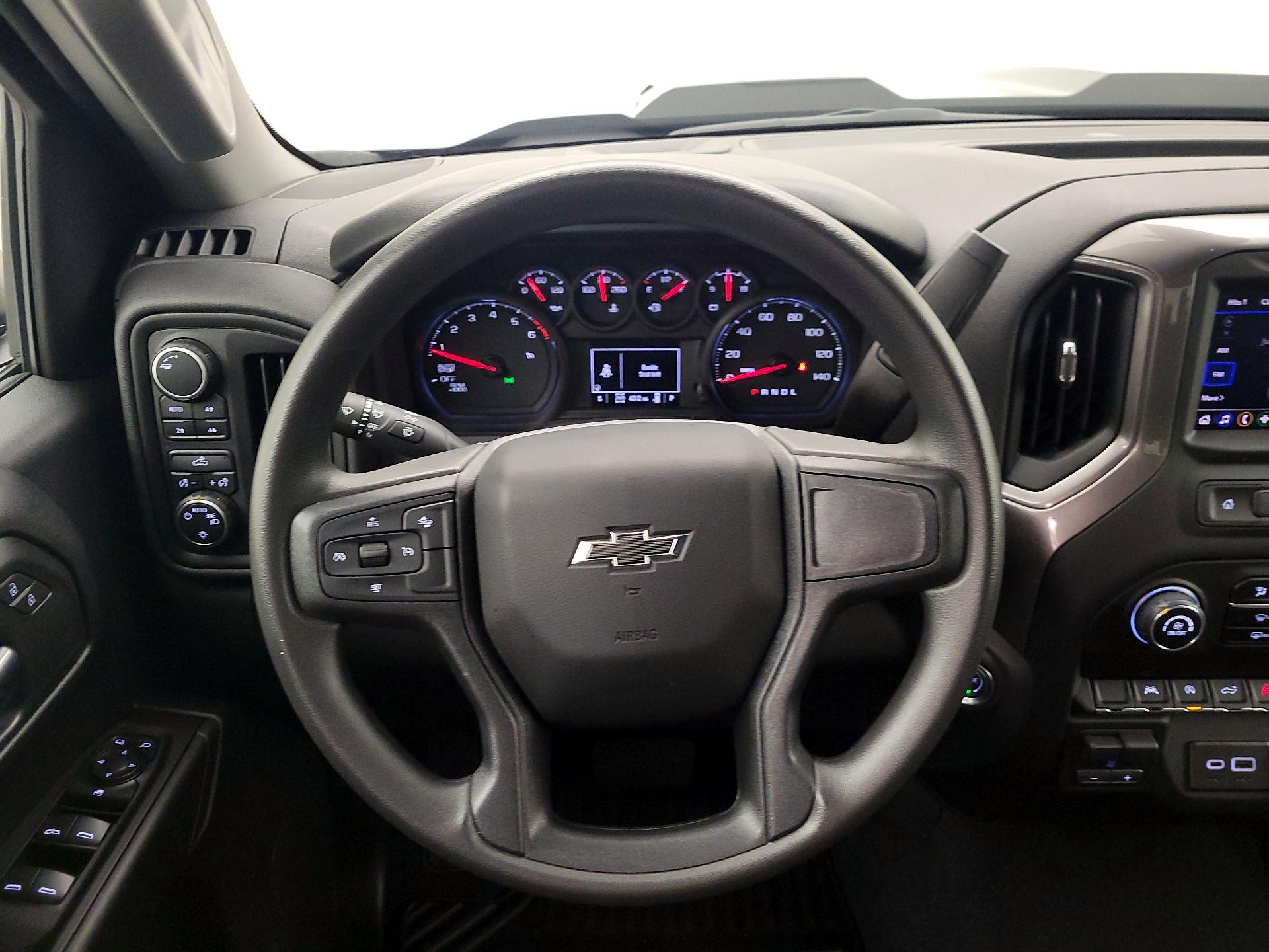 Thumbnail: 2025 Chevrolet Silverado 1500 - 10