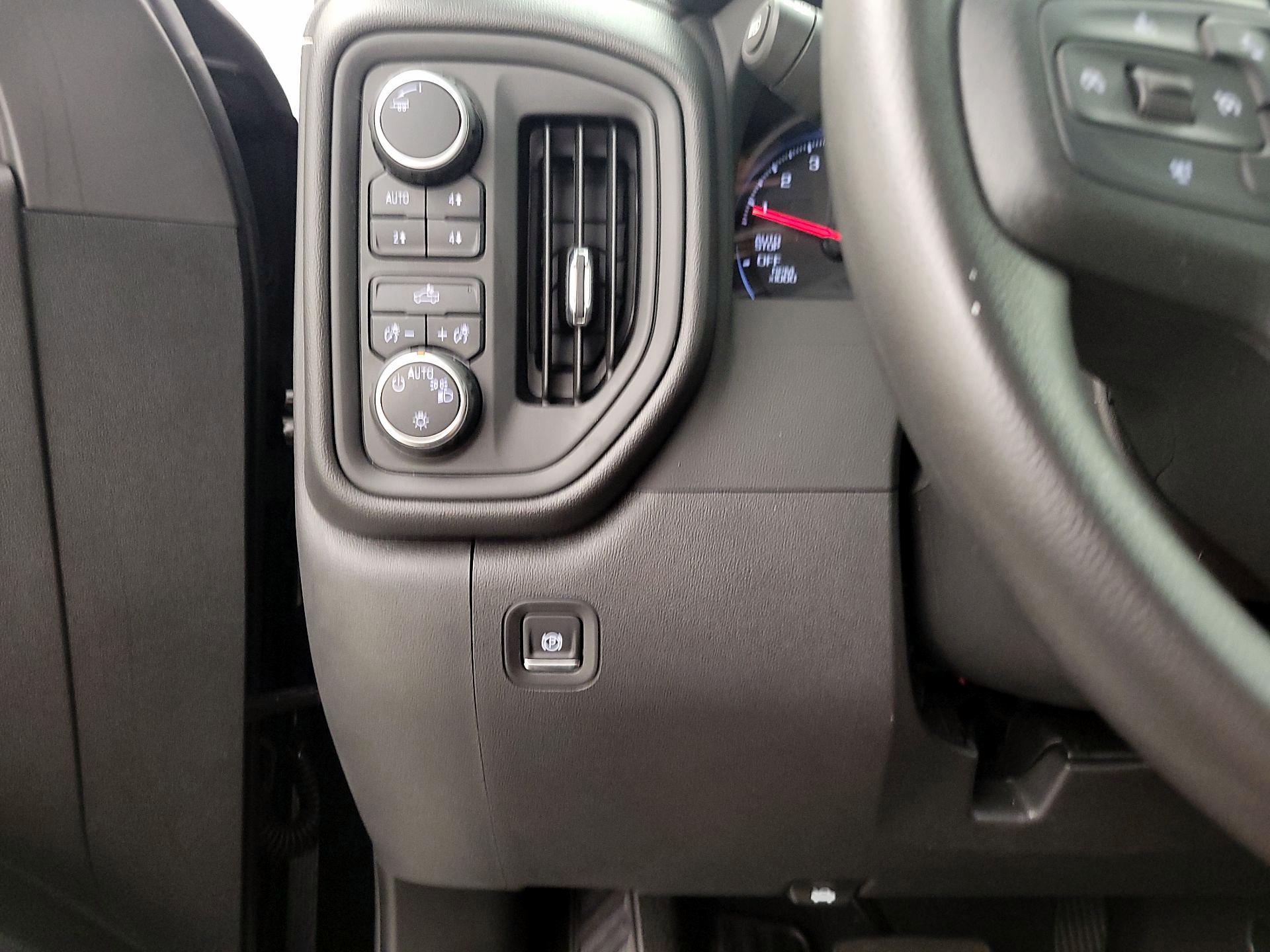 Thumbnail: 2025 Chevrolet Silverado 1500 - 13