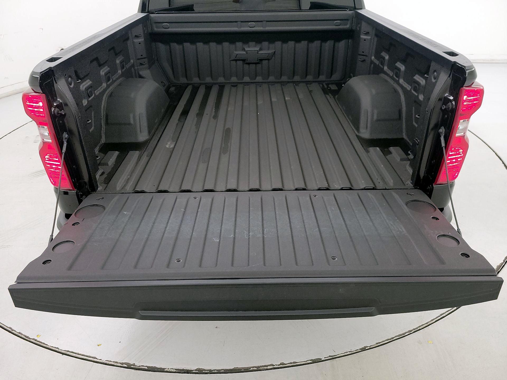 Thumbnail: 2025 Chevrolet Silverado 1500 - 20