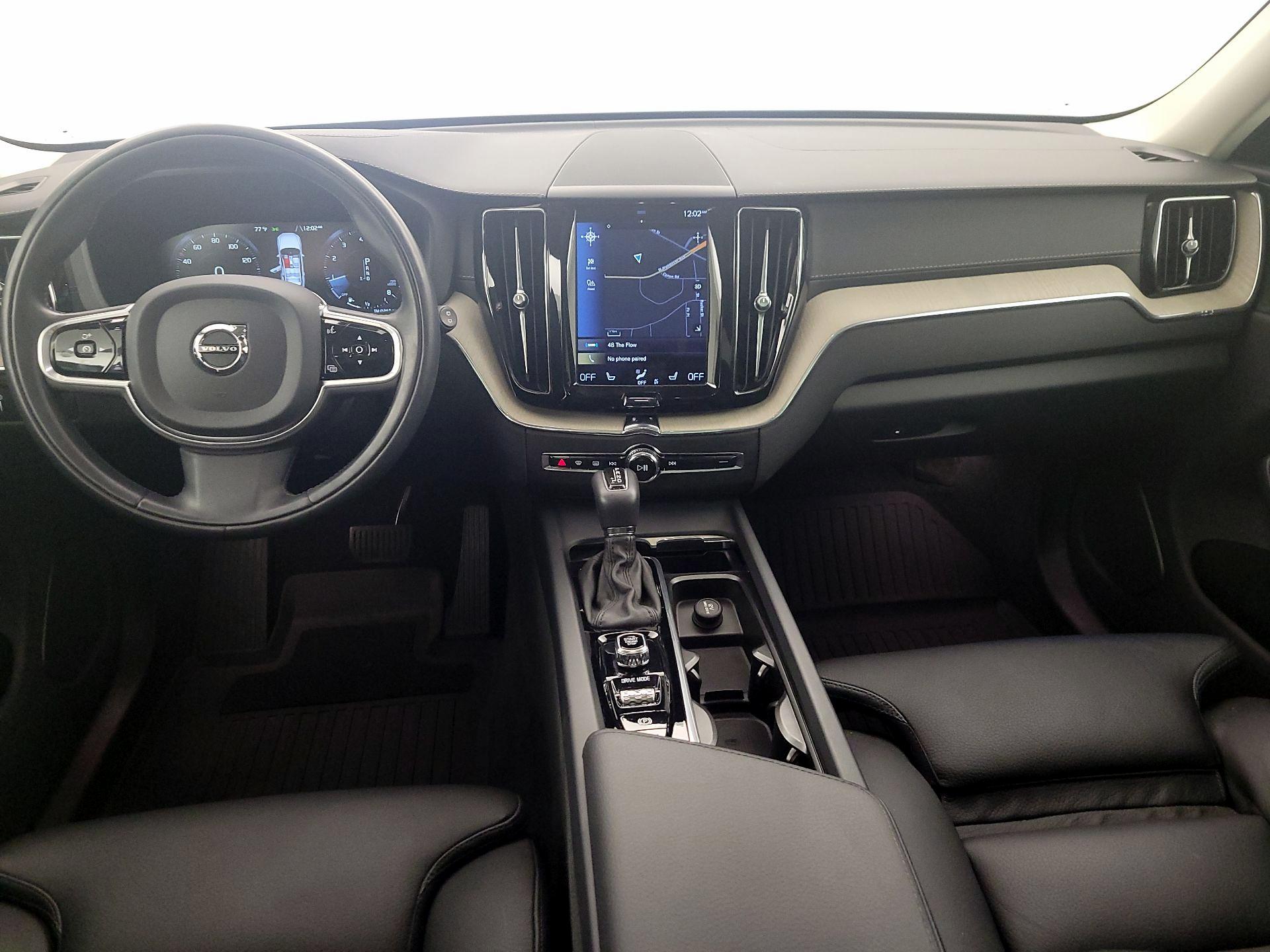 Thumbnail: 2018 Volvo XC60 - 9