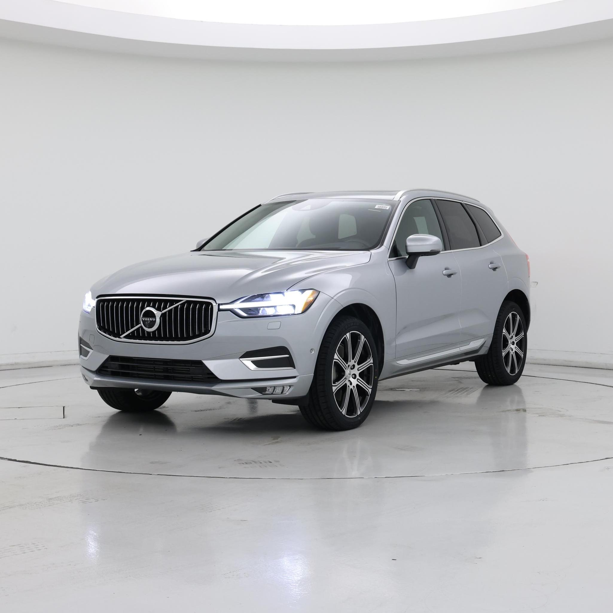 Thumbnail: 2018 Volvo XC60 - 4