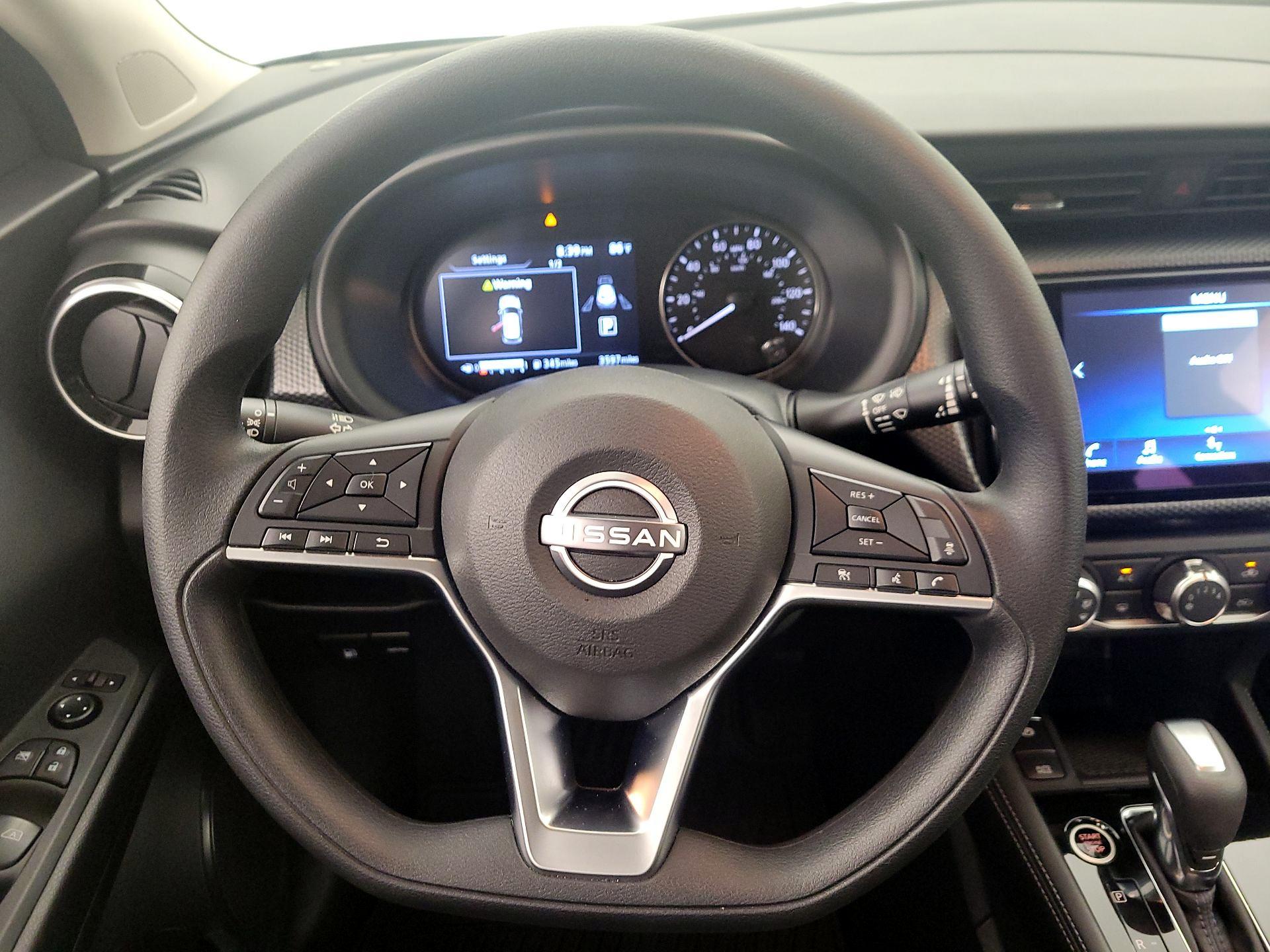 Thumbnail: 2024 Nissan Kicks - 10