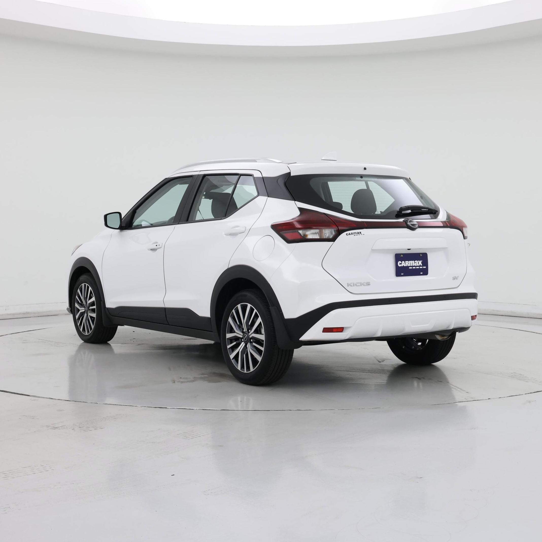 Thumbnail: 2024 Nissan Kicks - 2