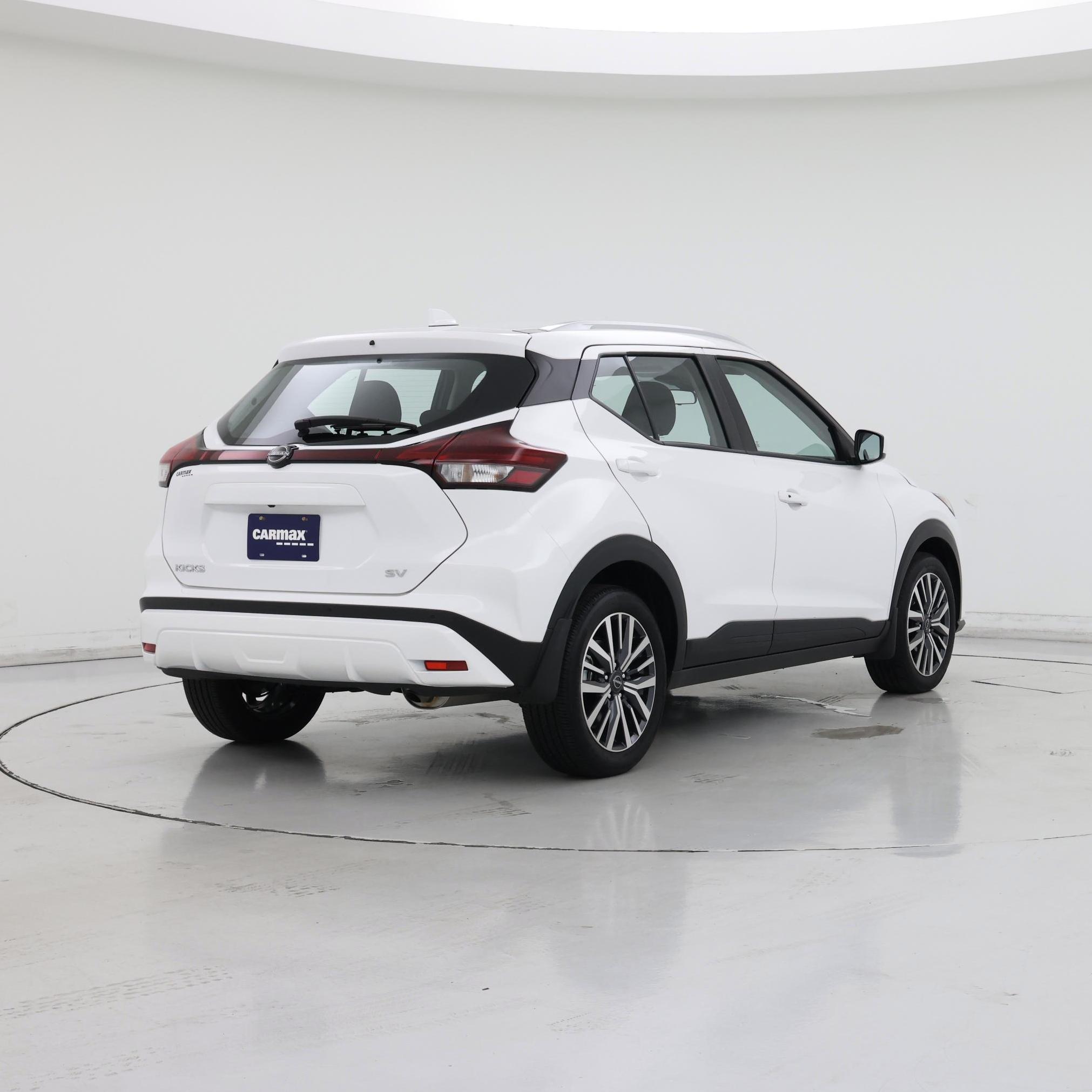 Thumbnail: 2024 Nissan Kicks - 8