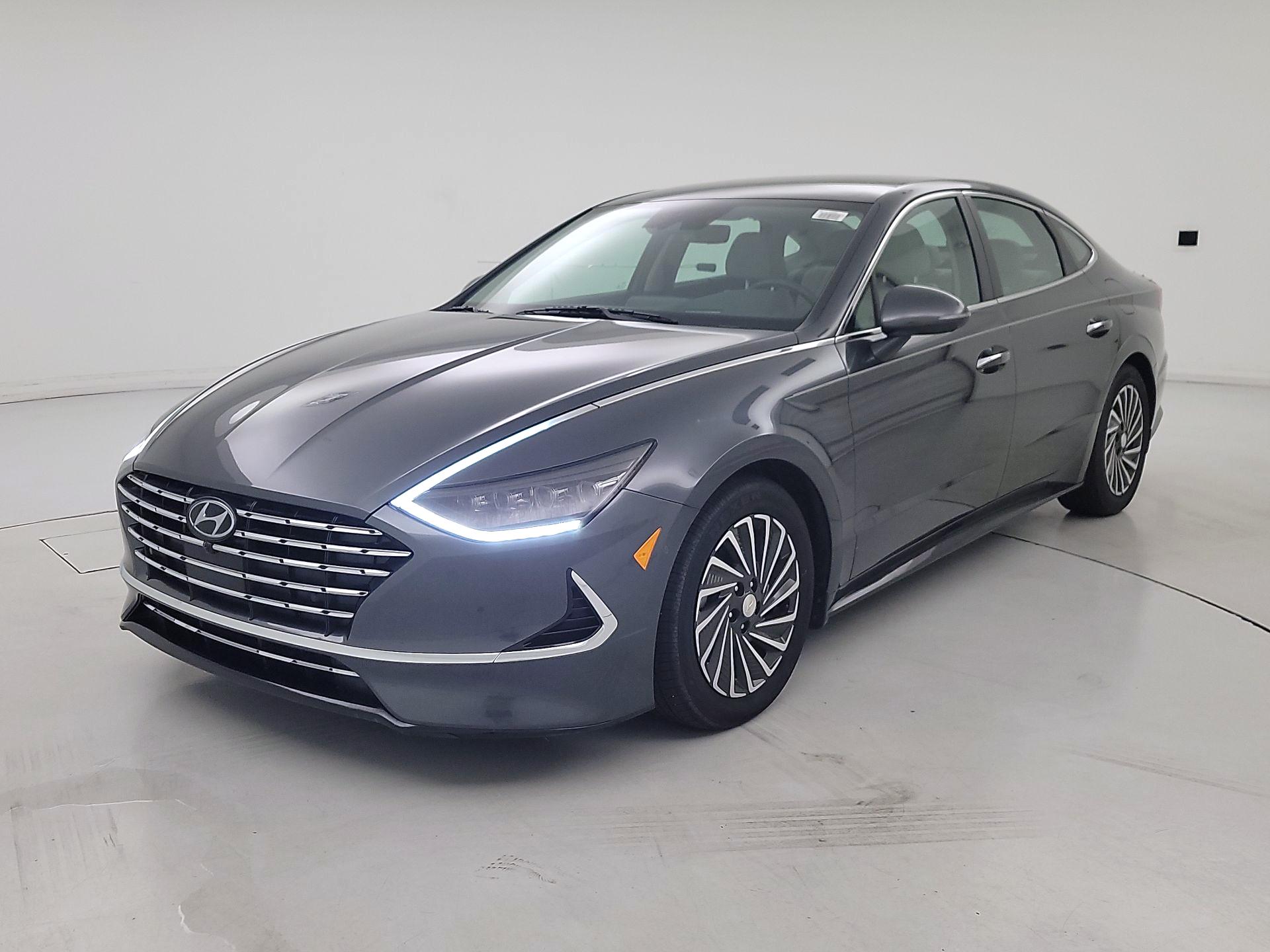 Thumbnail: 2022 Hyundai Sonata - 3