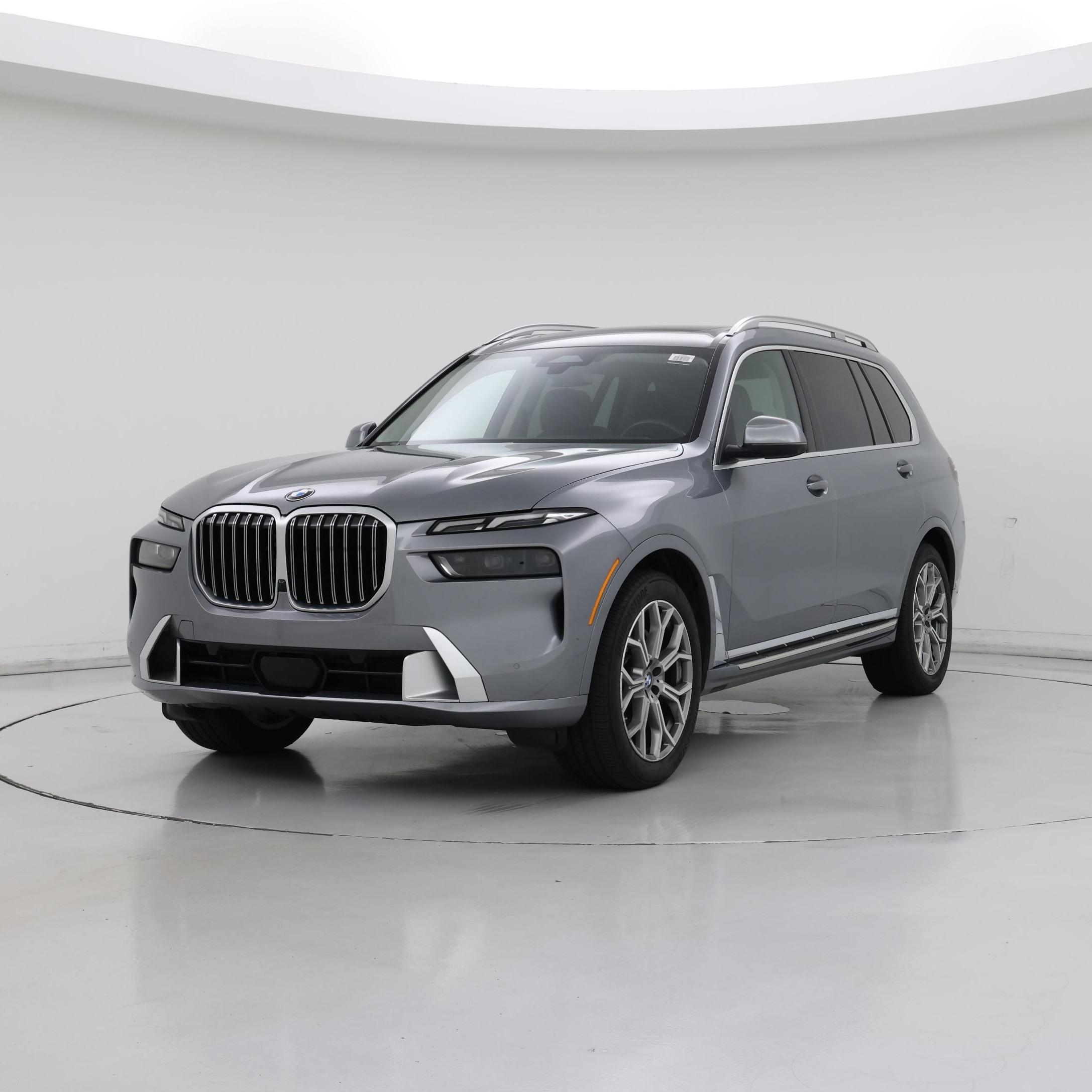Thumbnail: 2023 BMW X7 - 4