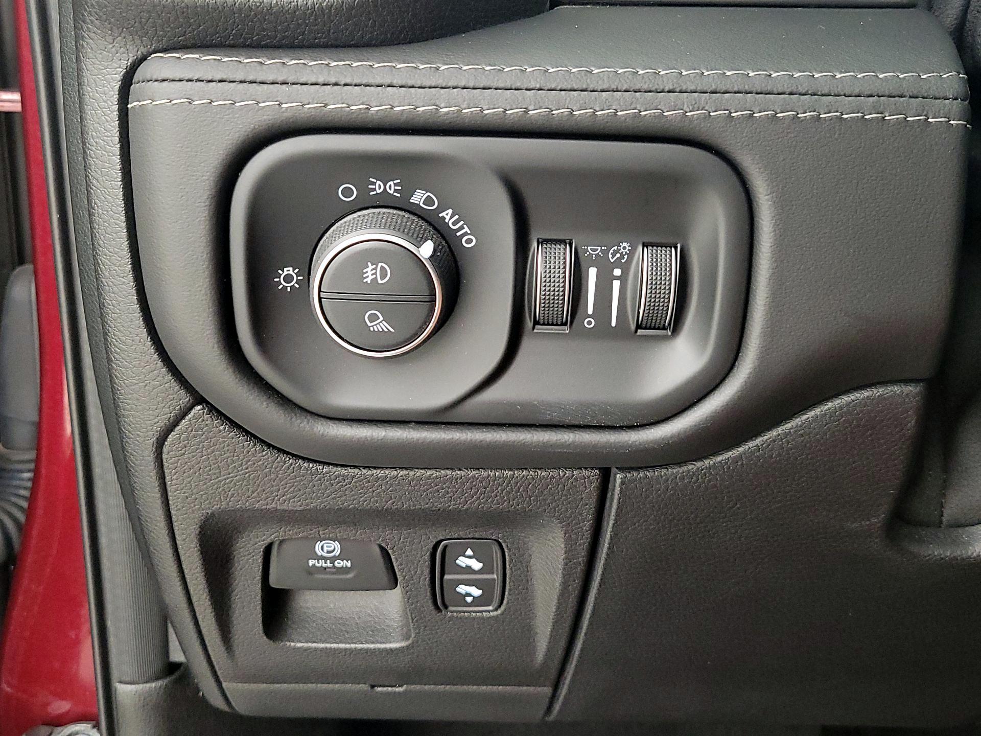 Thumbnail: 2020 RAM 1500 - 13