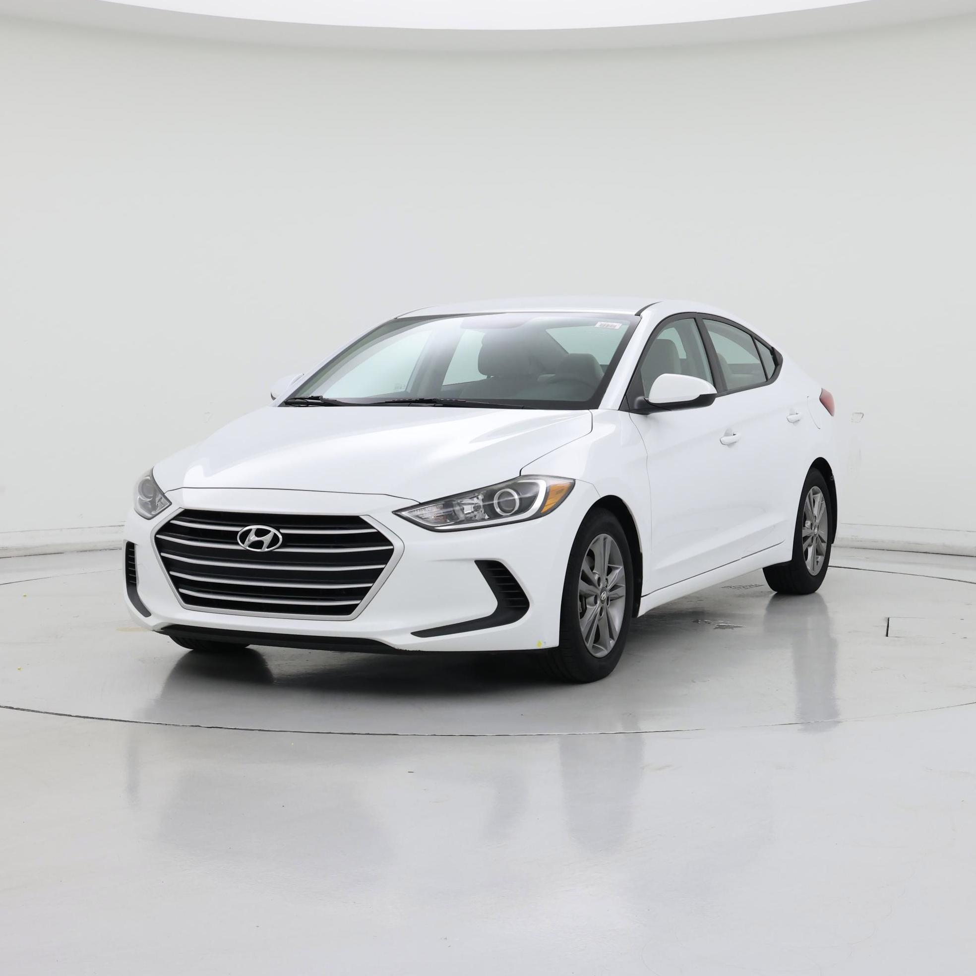 Thumbnail: 2017 Hyundai Elantra - 4