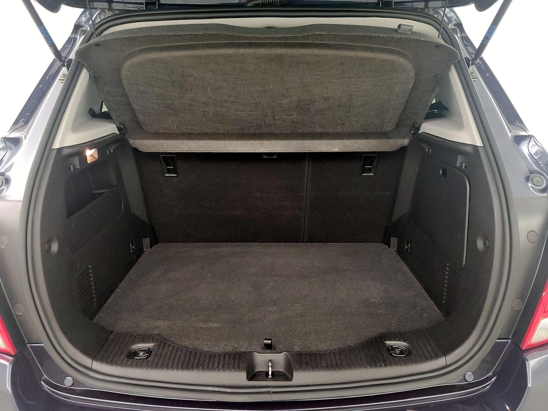 Thumbnail: 2019 Chevrolet Trax - 20
