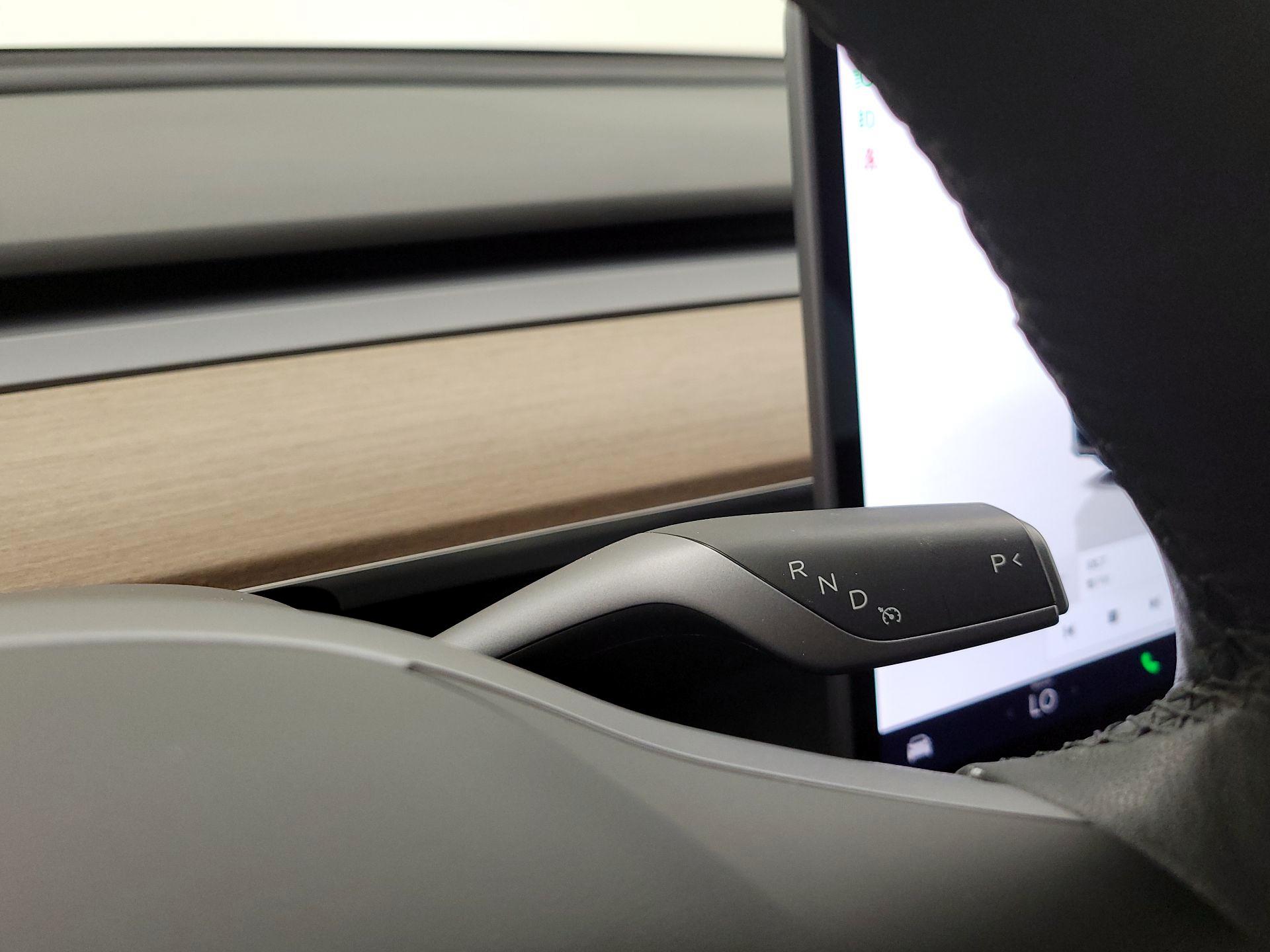 Thumbnail: 2022 Tesla Model 3 - 17