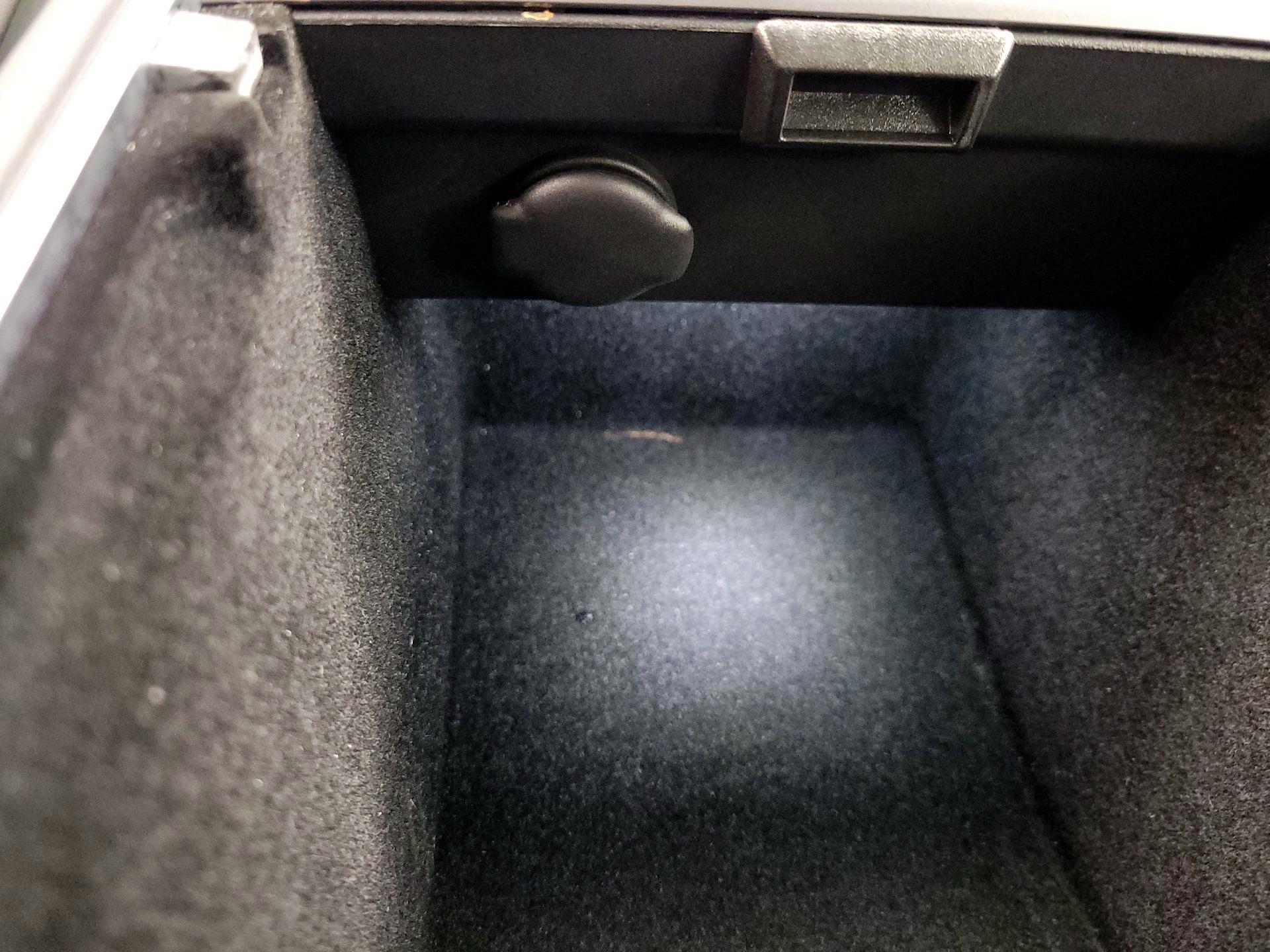 Thumbnail: 2022 Tesla Model 3 - 18
