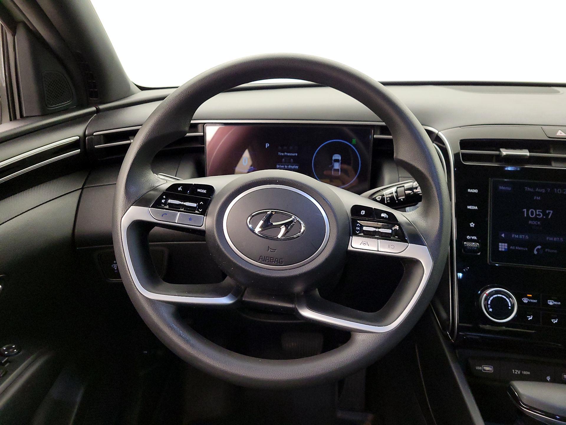 Thumbnail: 2023 Hyundai Santa Cruz - 10