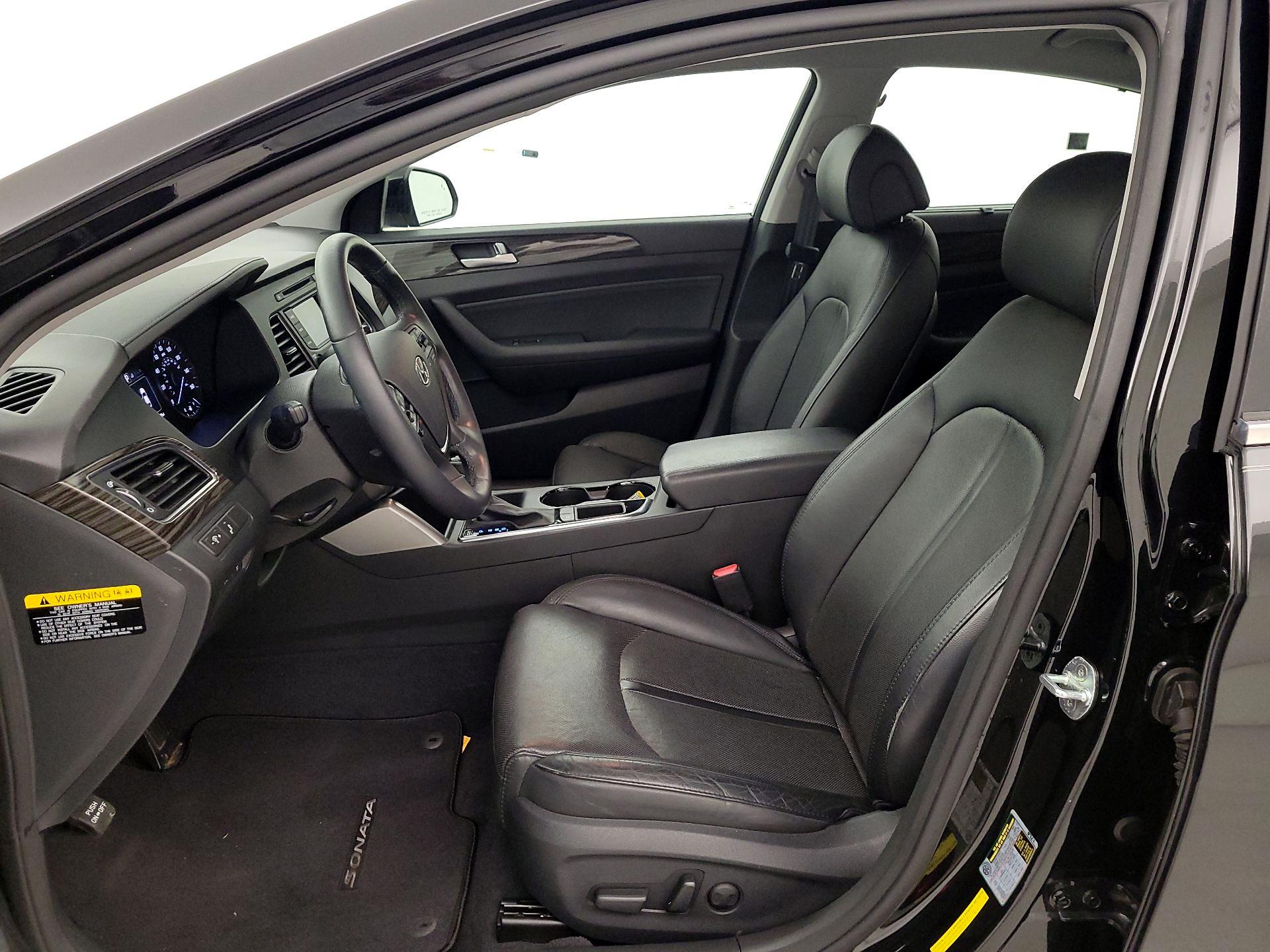 Thumbnail: 2015 Hyundai Sonata - 9