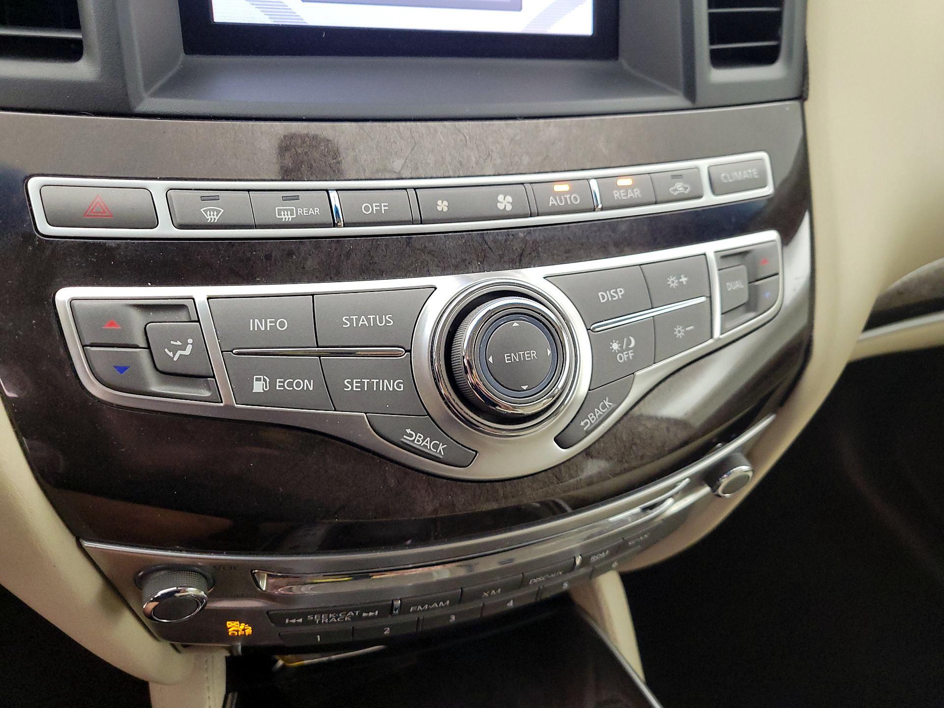 Thumbnail: 2015 INFINITI QX60 - 16
