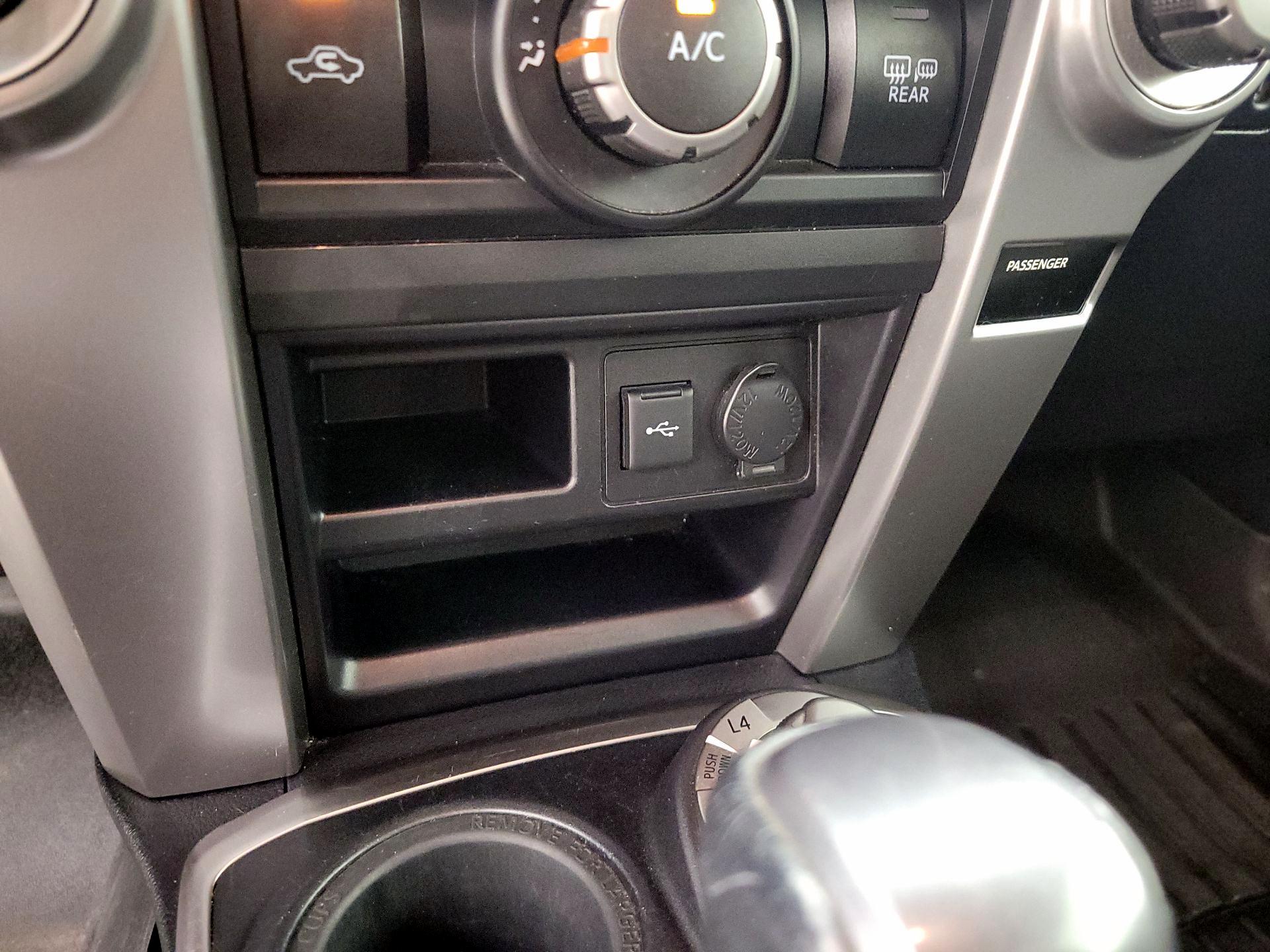 Thumbnail: 2020 Toyota 4Runner - 19