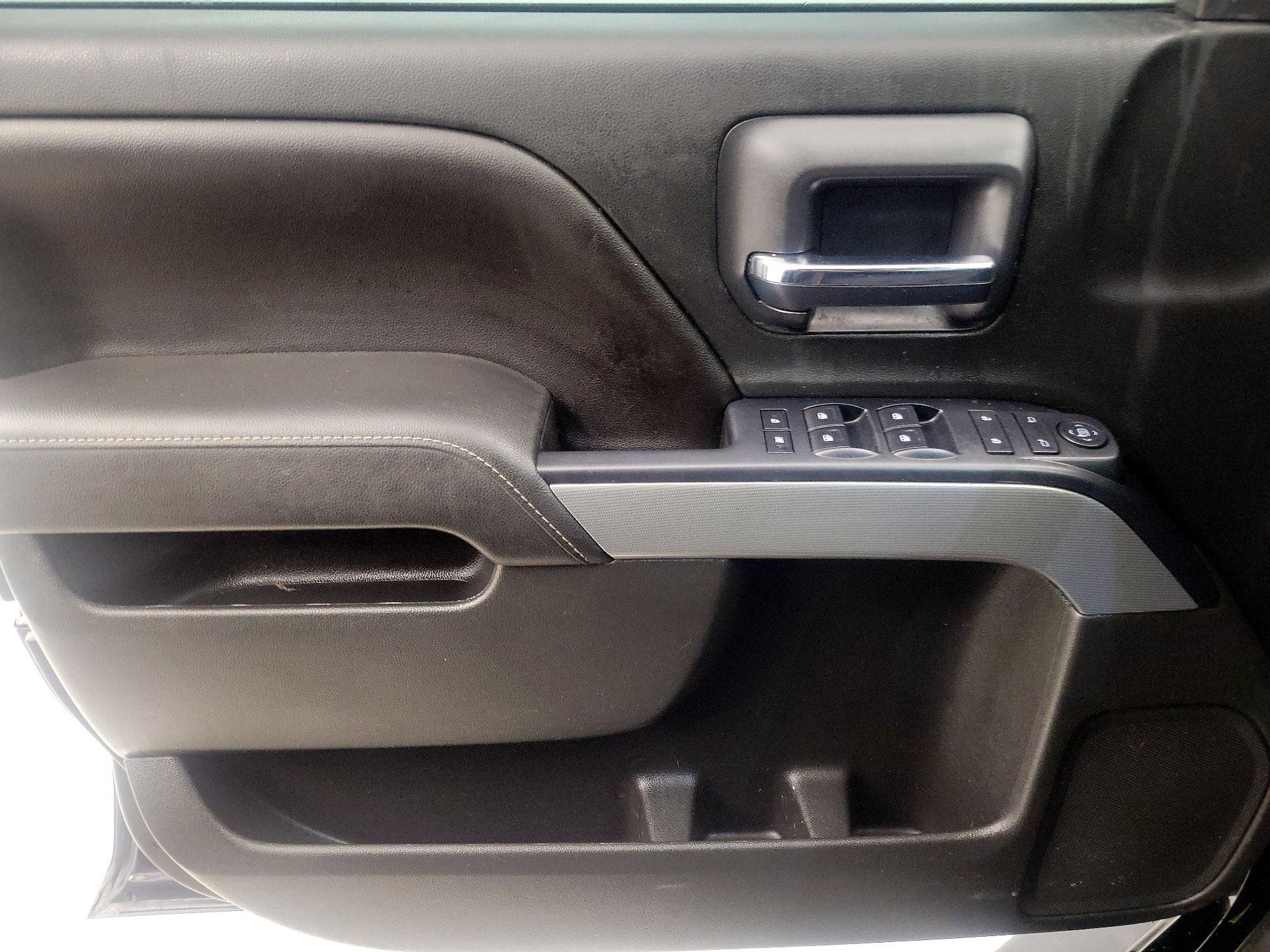 Thumbnail: 2016 Chevrolet Silverado 1500 - 12