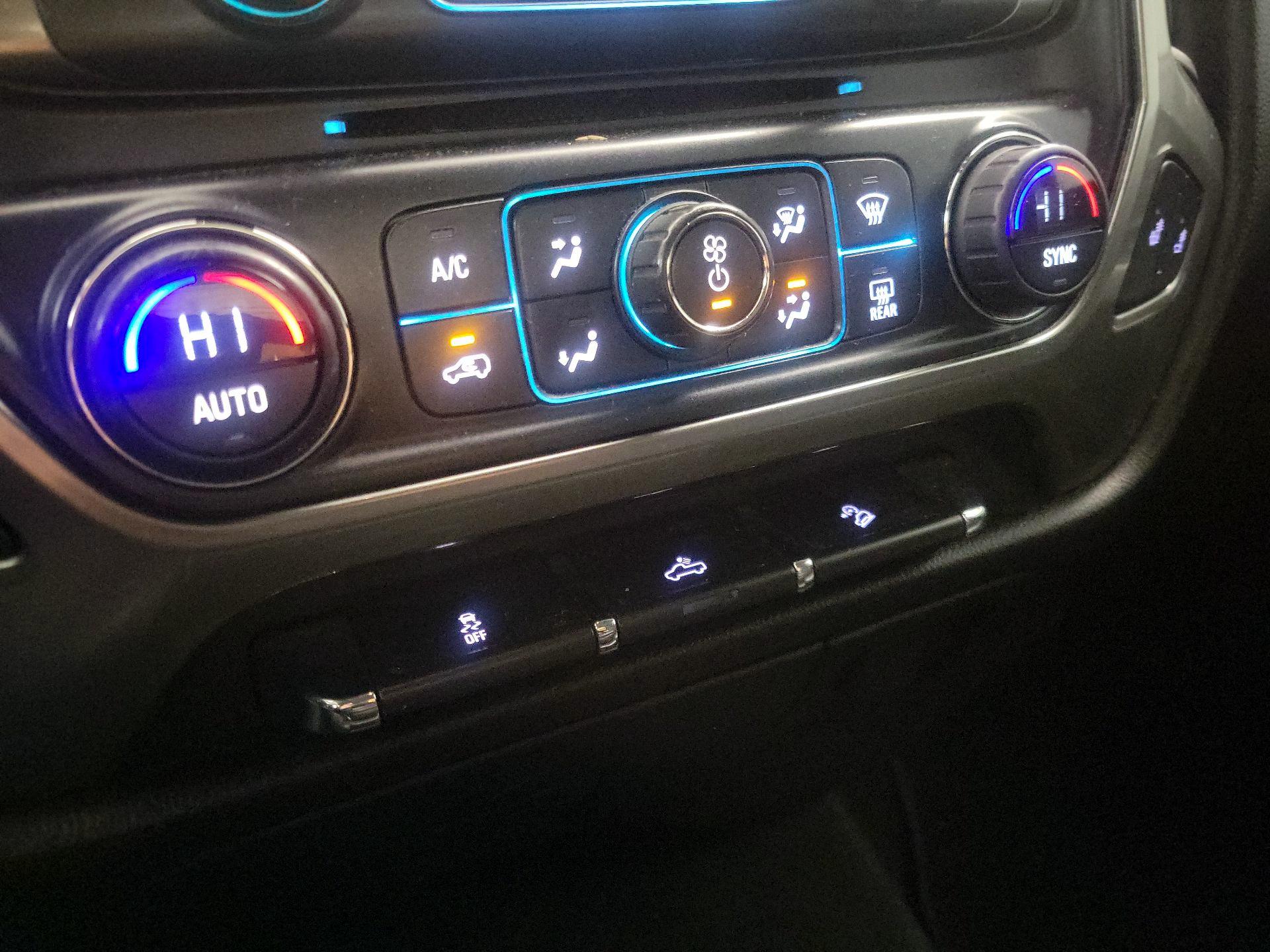 Thumbnail: 2016 Chevrolet Silverado 1500 - 16