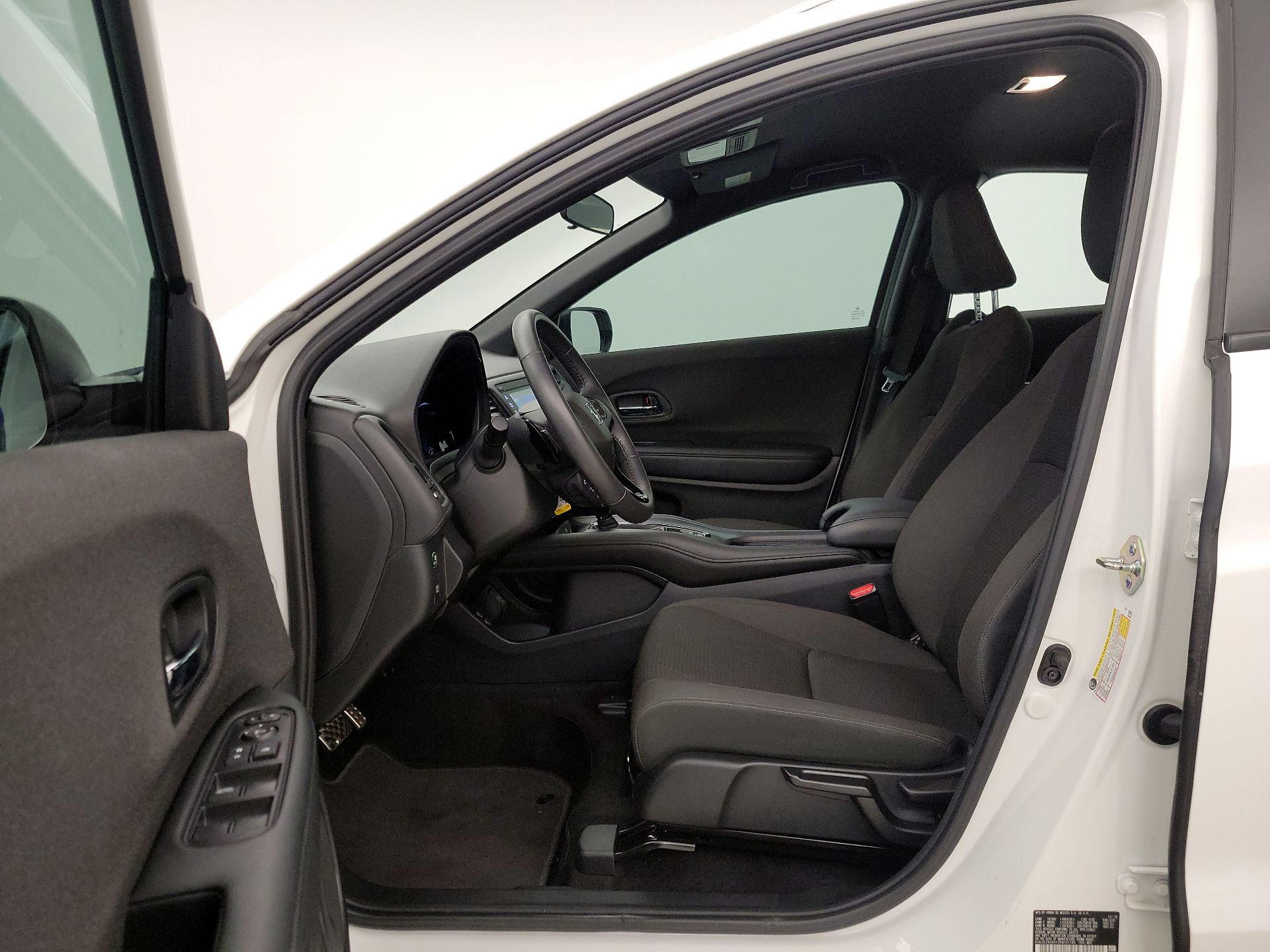 Thumbnail: 2019 Honda HR-V - 11