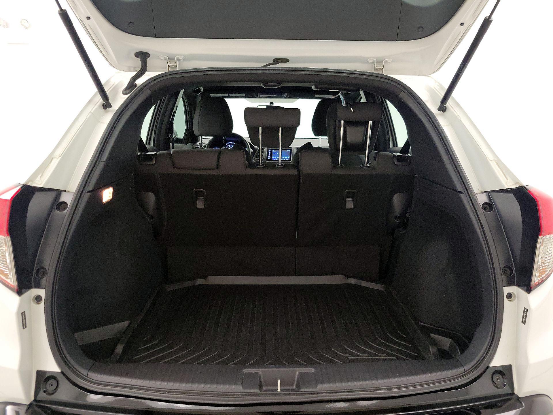 Thumbnail: 2019 Honda HR-V - 20