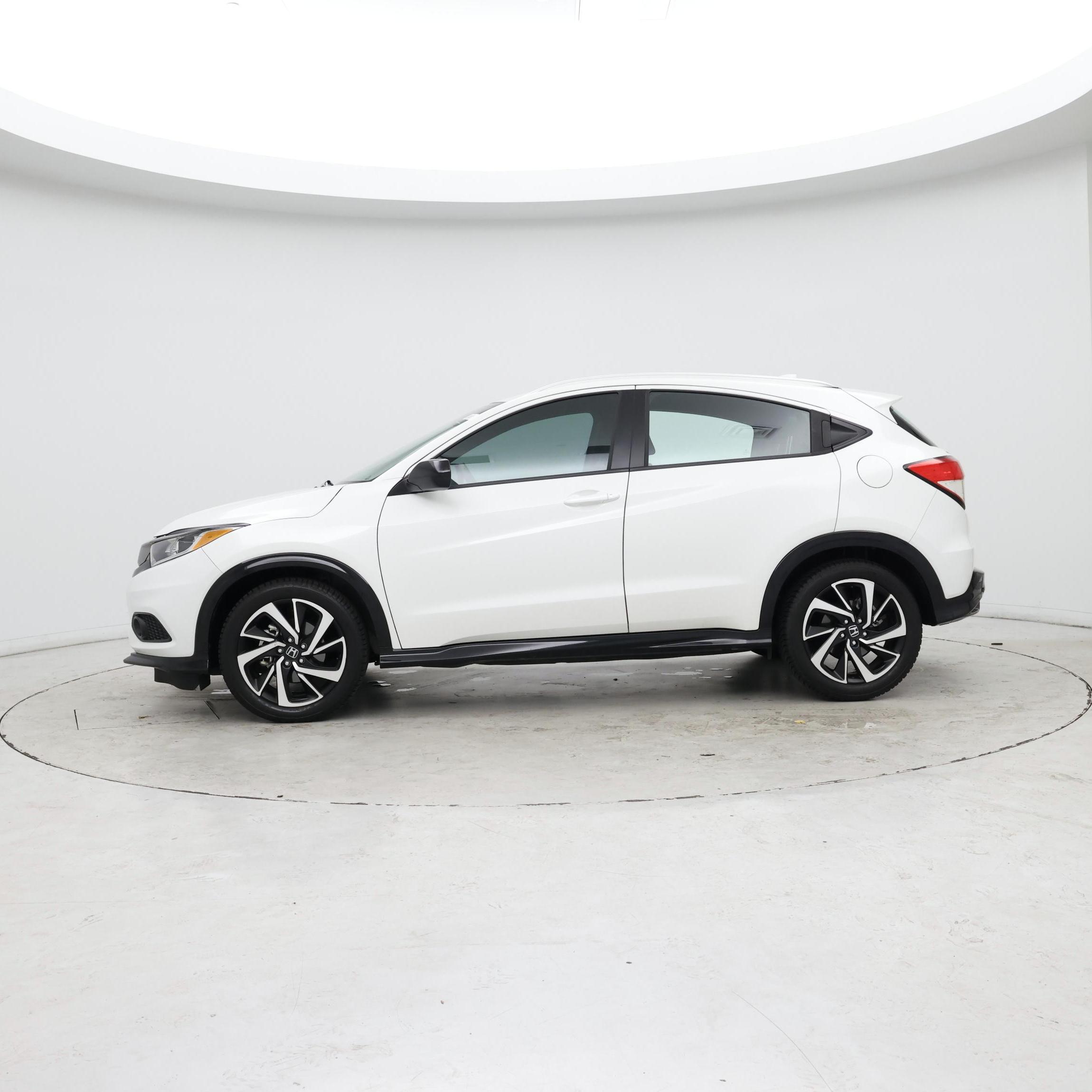 Thumbnail: 2019 Honda HR-V - 3