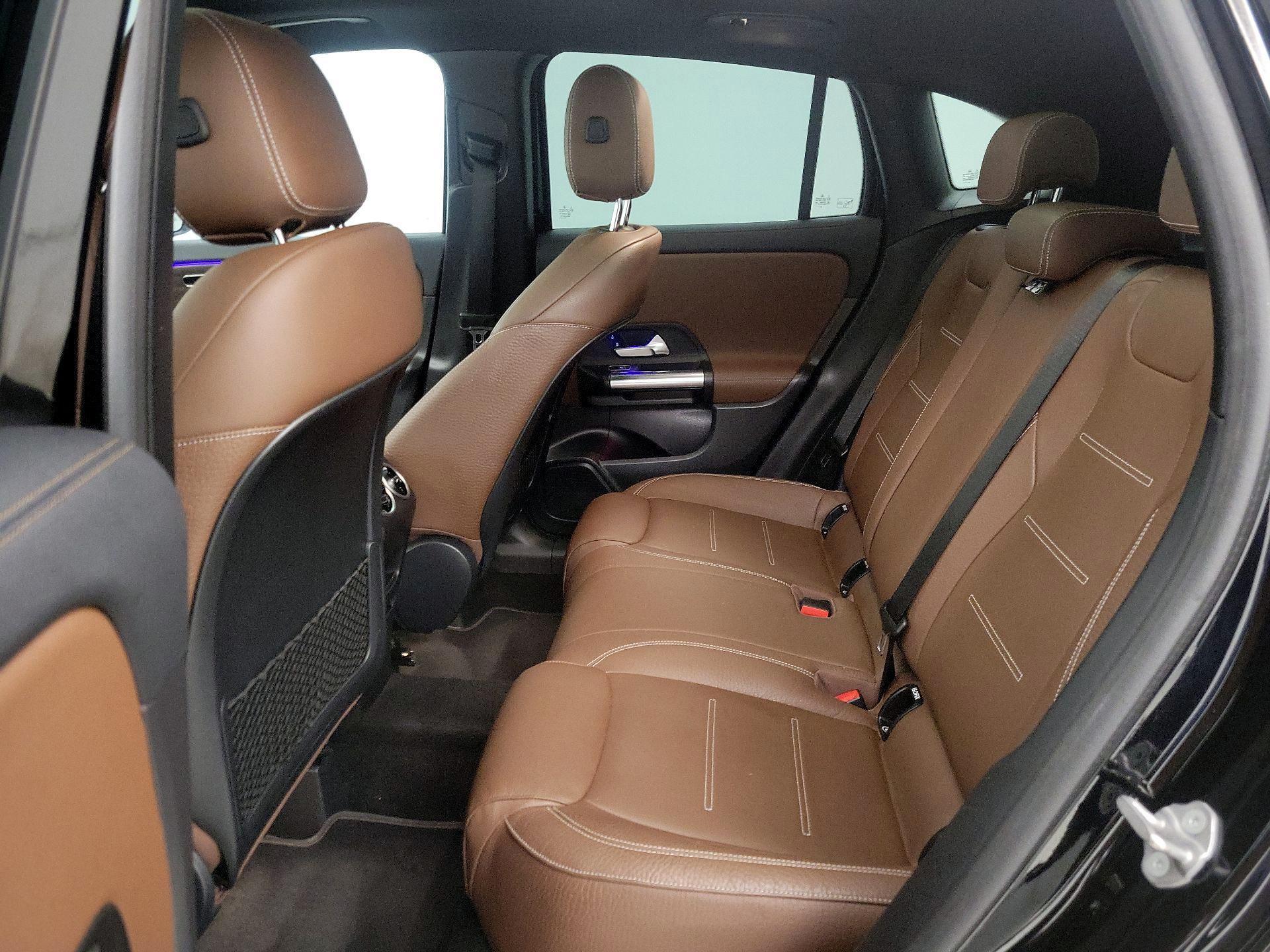 Thumbnail: 2021 Mercedes-Benz GLA - 20