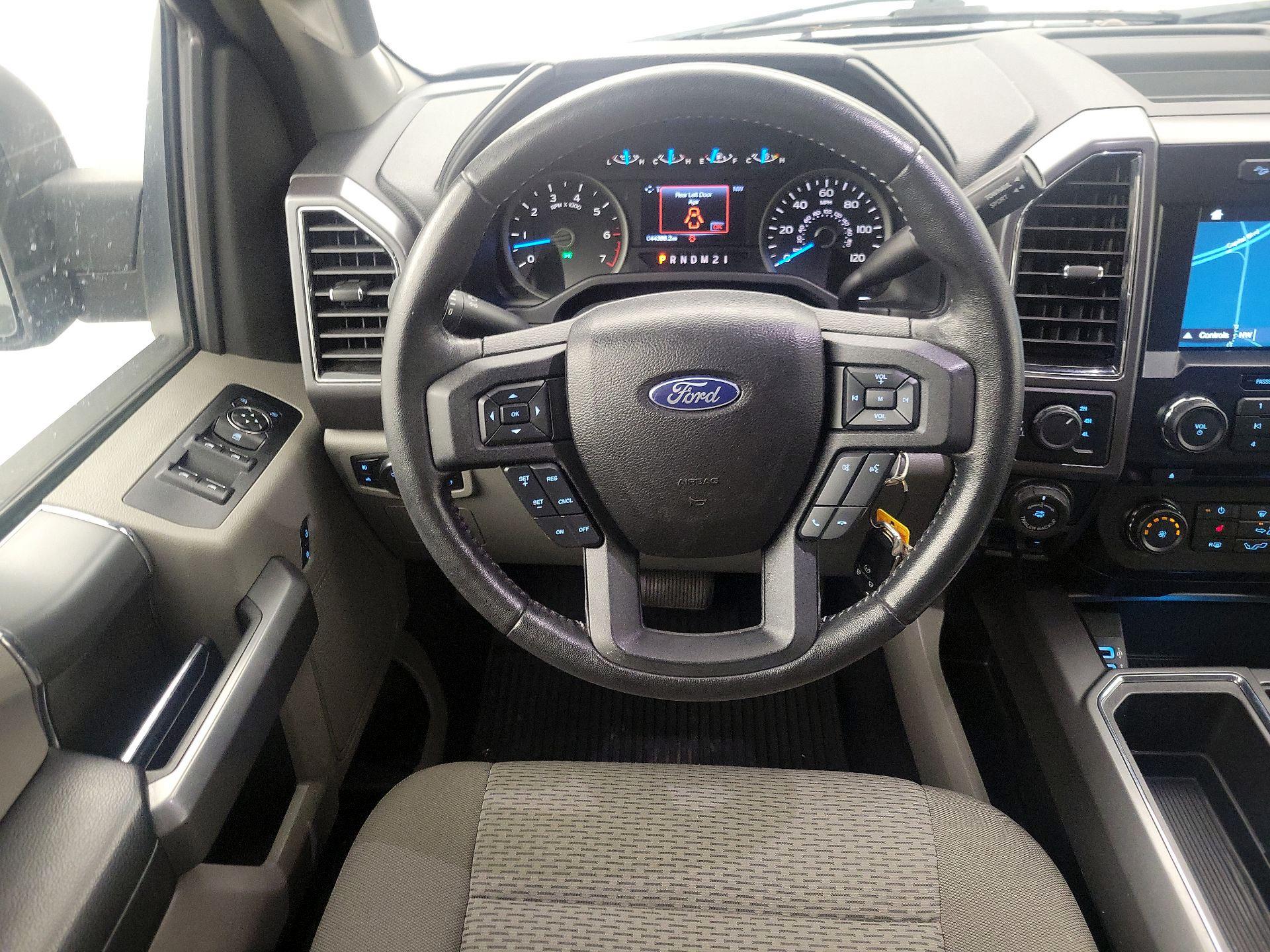 Thumbnail: 2017 Ford F-150 - 10