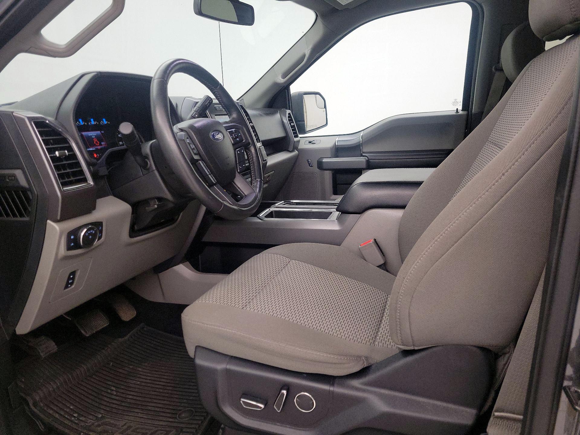 Thumbnail: 2017 Ford F-150 - 11