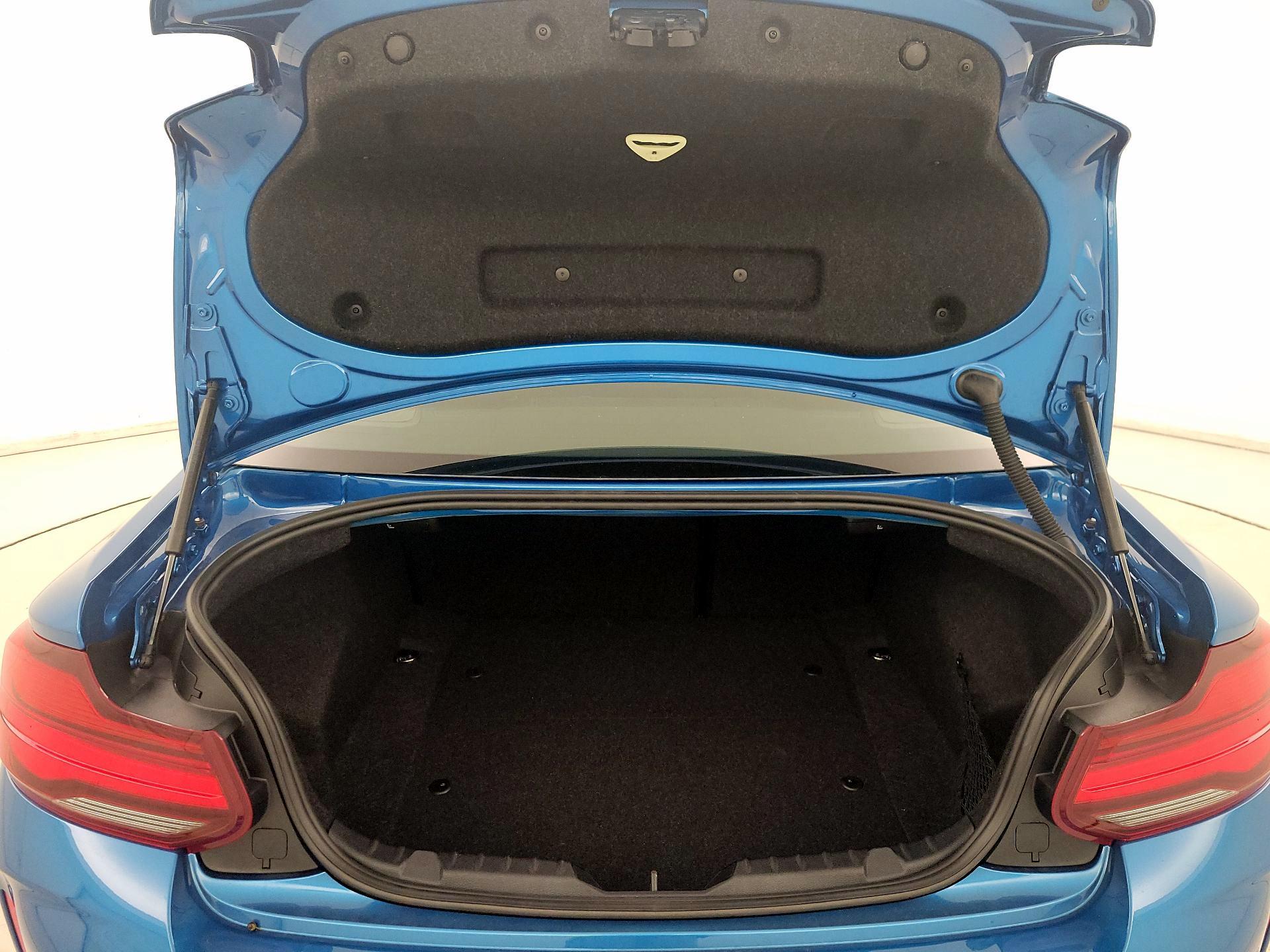 Thumbnail: 2021 BMW M2 - 19
