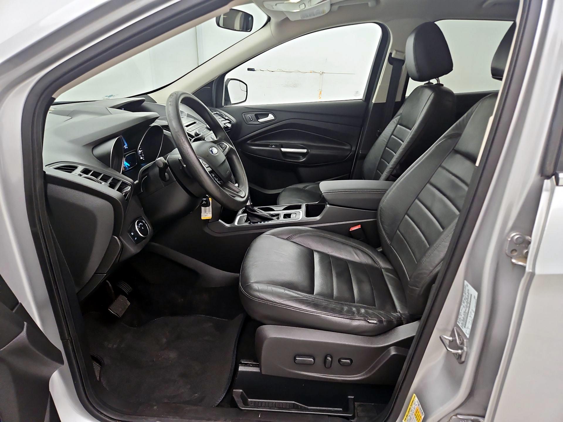 Thumbnail: 2017 Ford Escape - 11