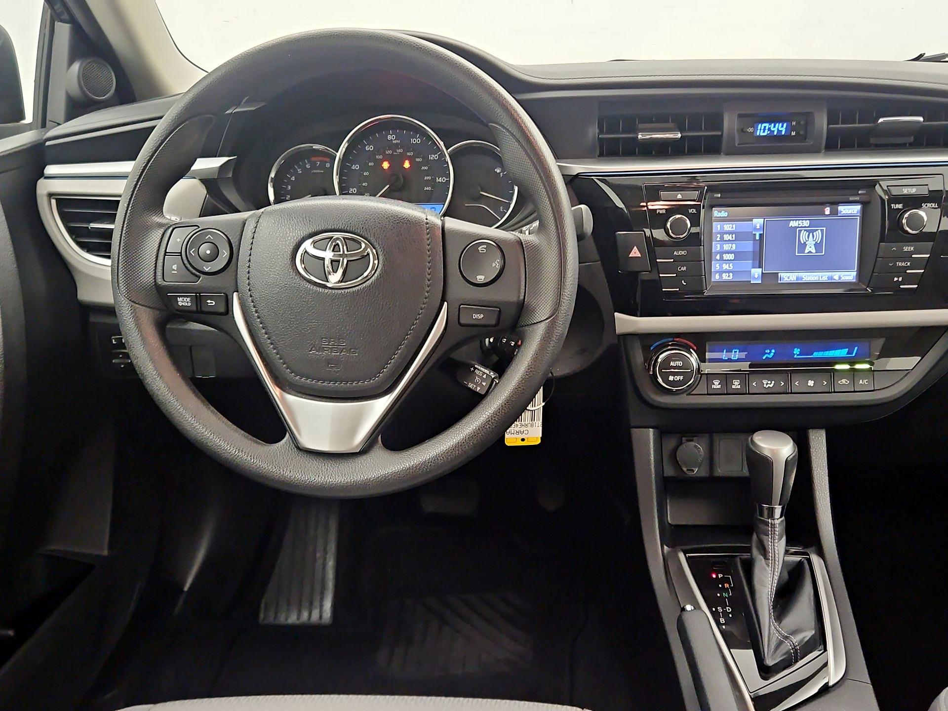 Thumbnail: 2014 Toyota Corolla - 10