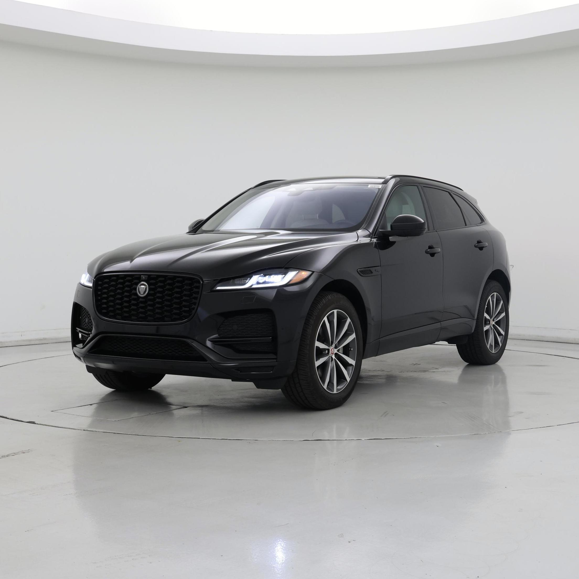 Thumbnail: 2021 Jaguar F-Pace - 4