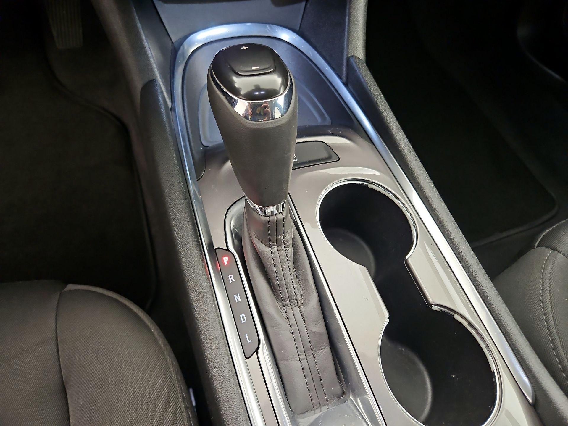 Thumbnail: 2020 Chevrolet Malibu - 17