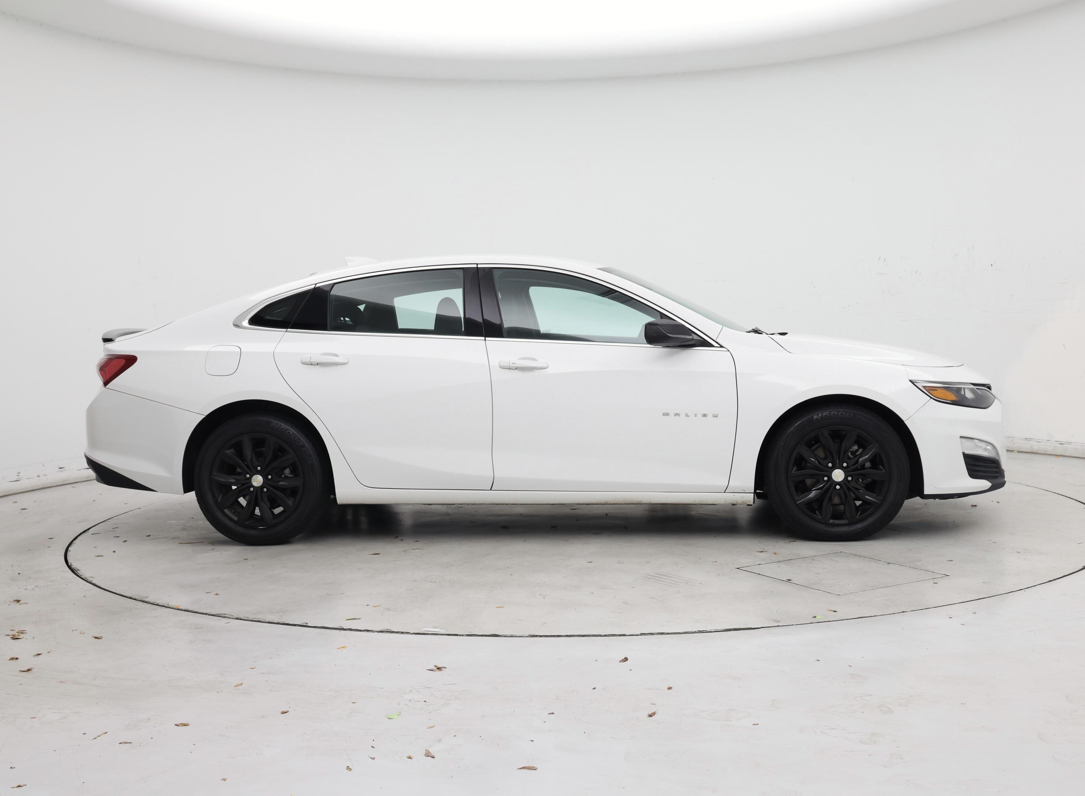 Thumbnail: 2020 Chevrolet Malibu - 7