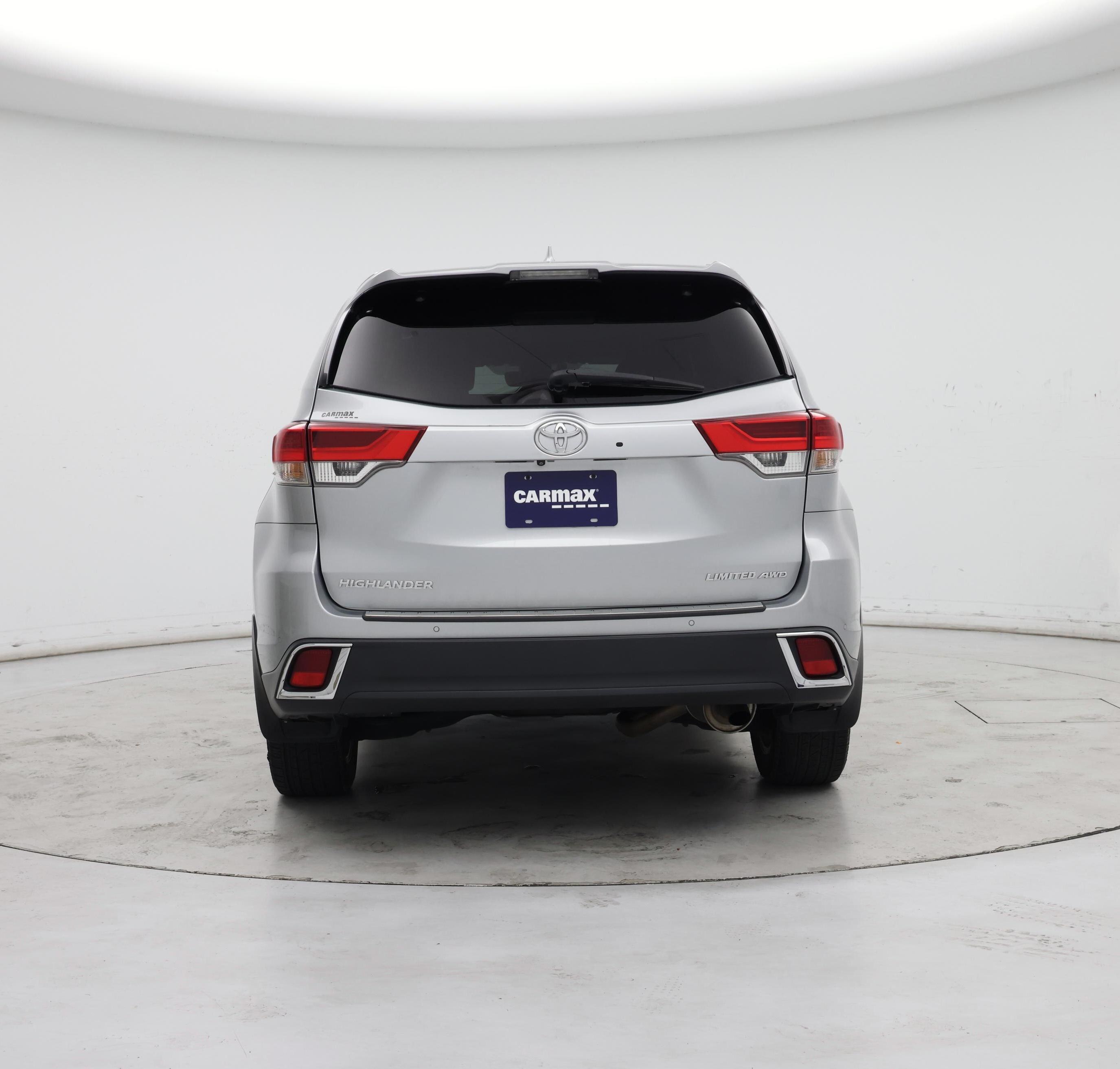 Thumbnail: 2019 Toyota Highlander - 8