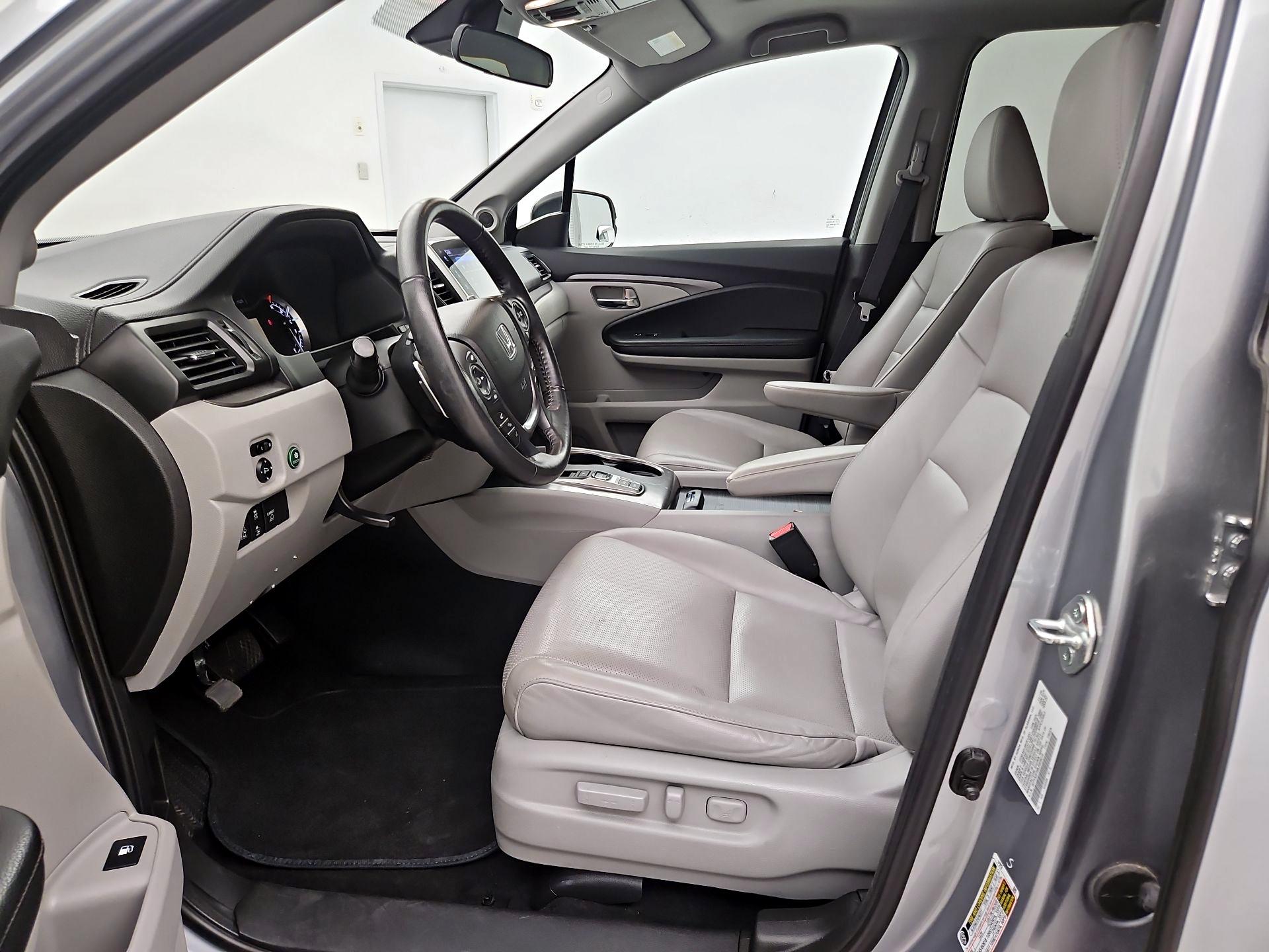 Thumbnail: 2020 Honda Ridgeline - 11