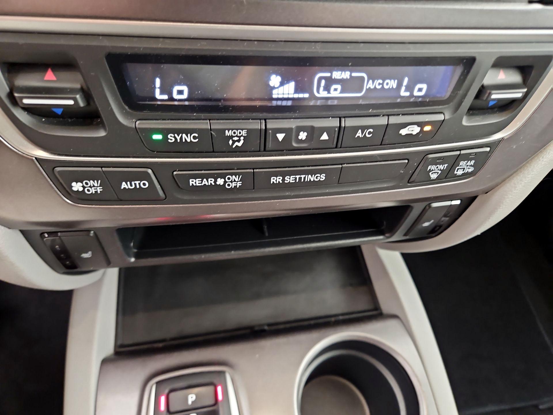 Thumbnail: 2020 Honda Ridgeline - 16