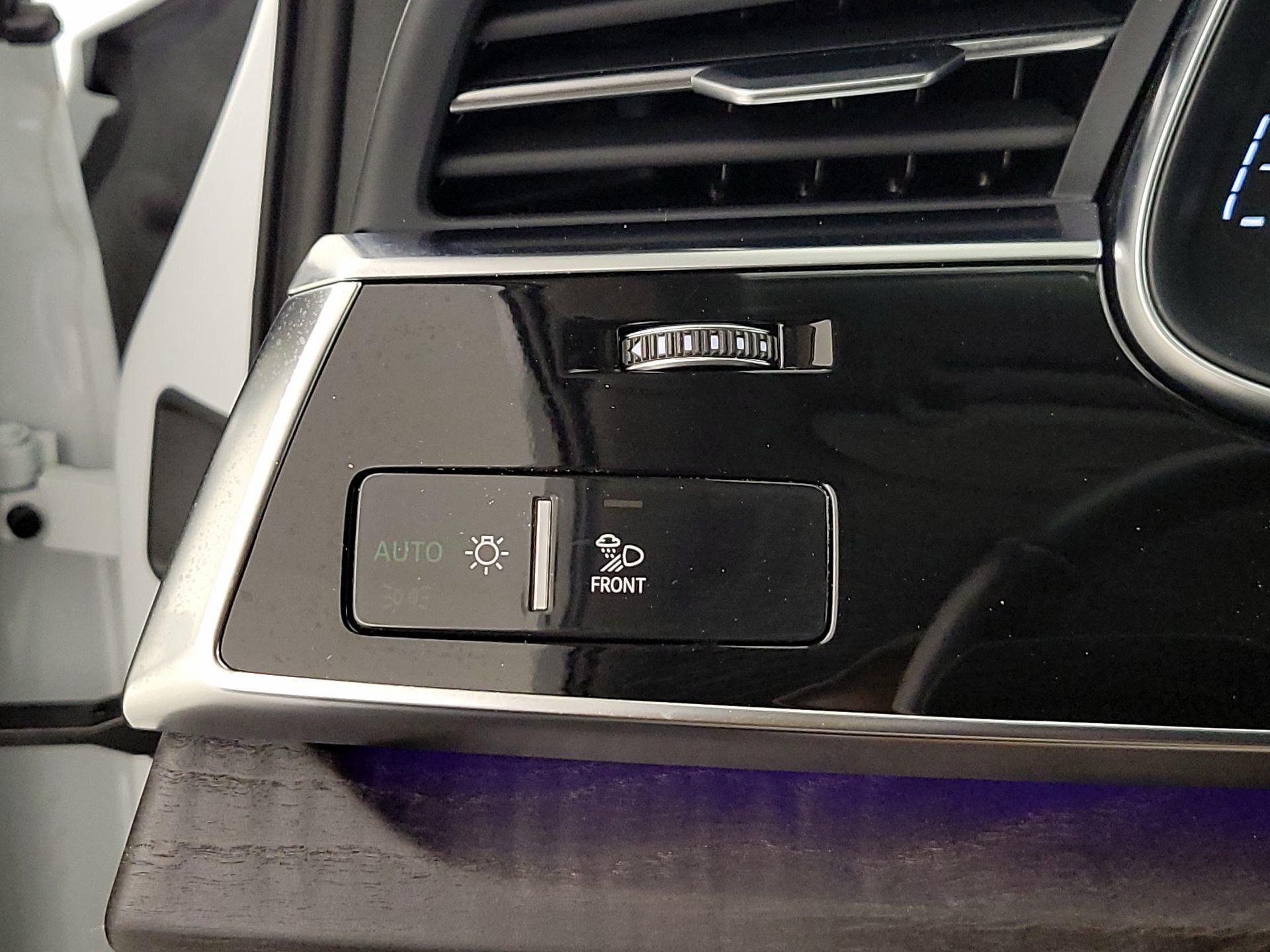 Thumbnail: 2023 Audi Q7 - 13