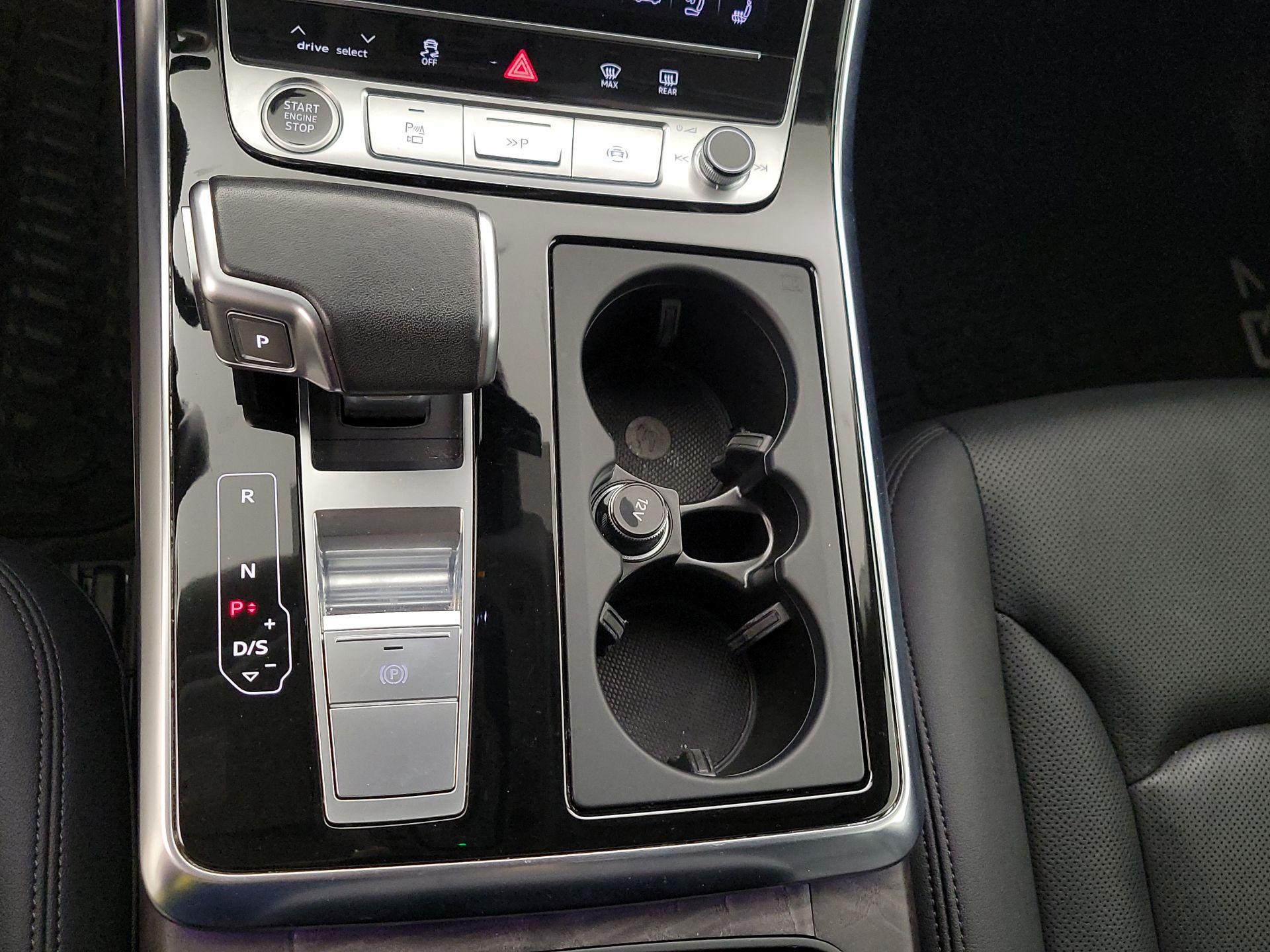 Thumbnail: 2023 Audi Q7 - 18