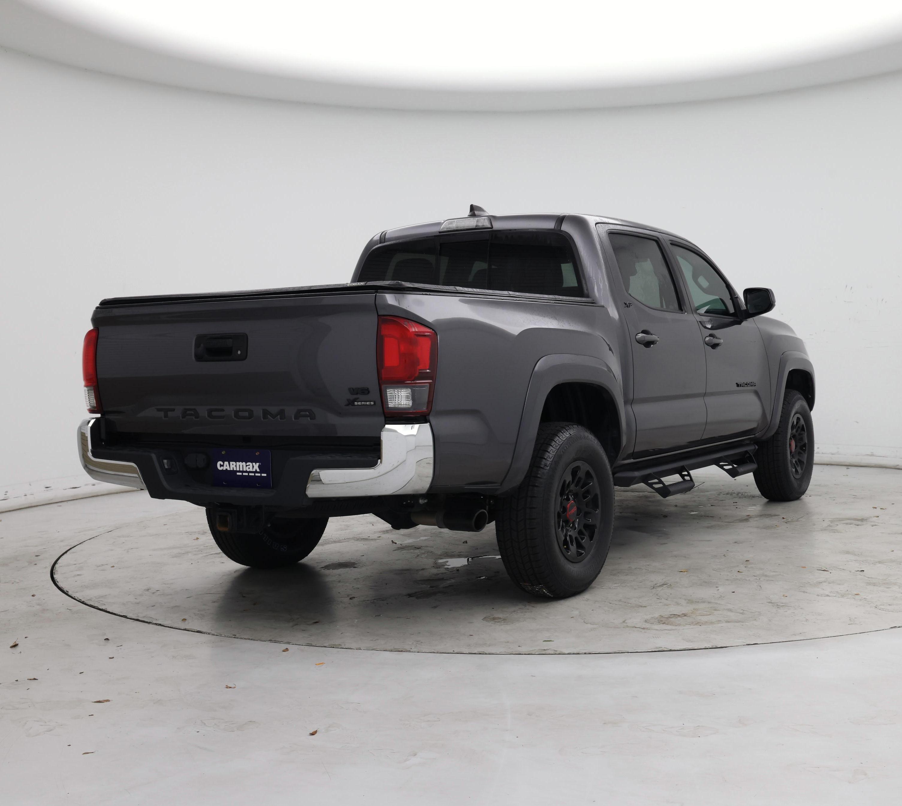 Thumbnail: 2021 Toyota Tacoma - 8