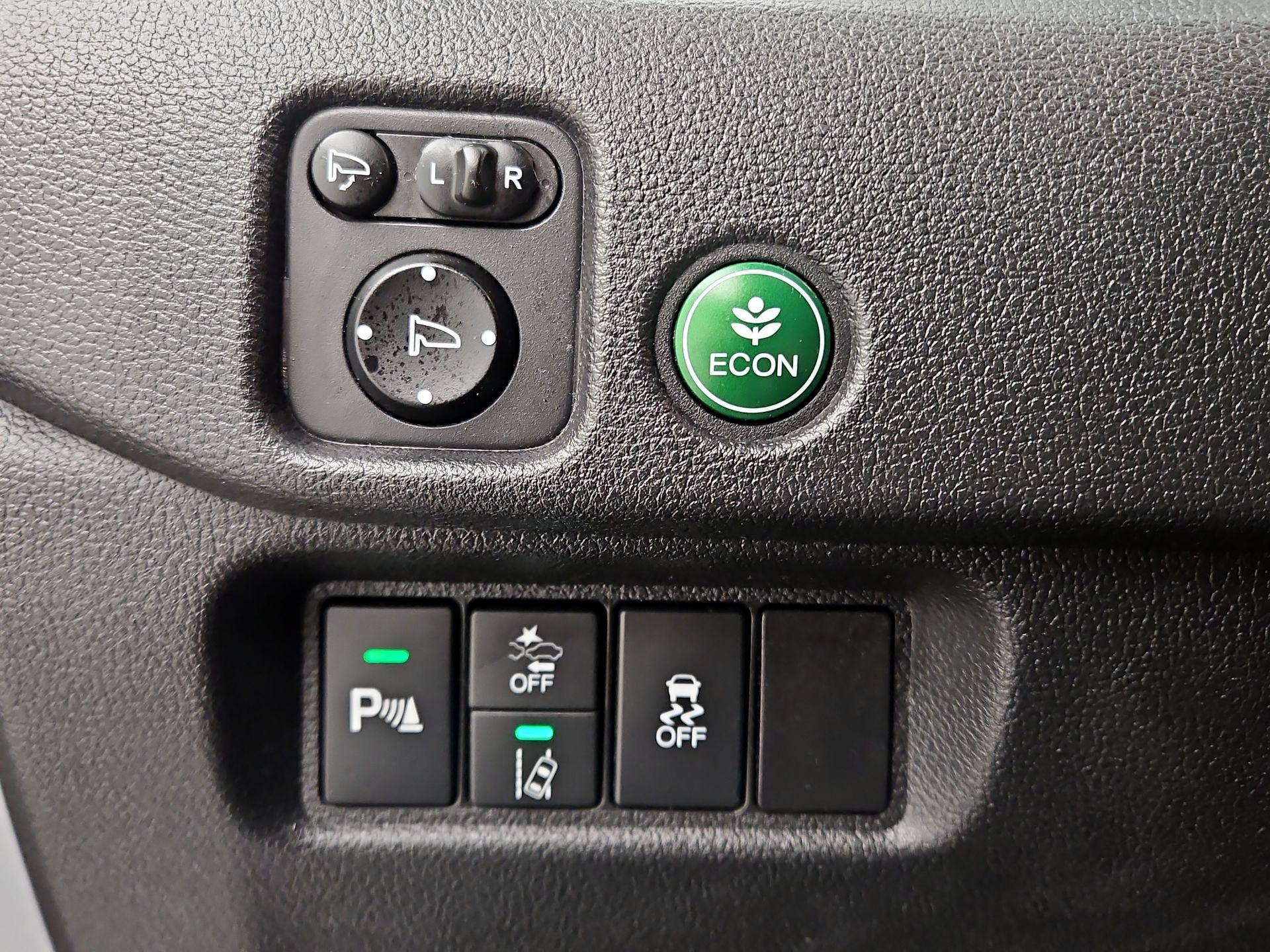 Thumbnail: 2019 Honda Passport - 13