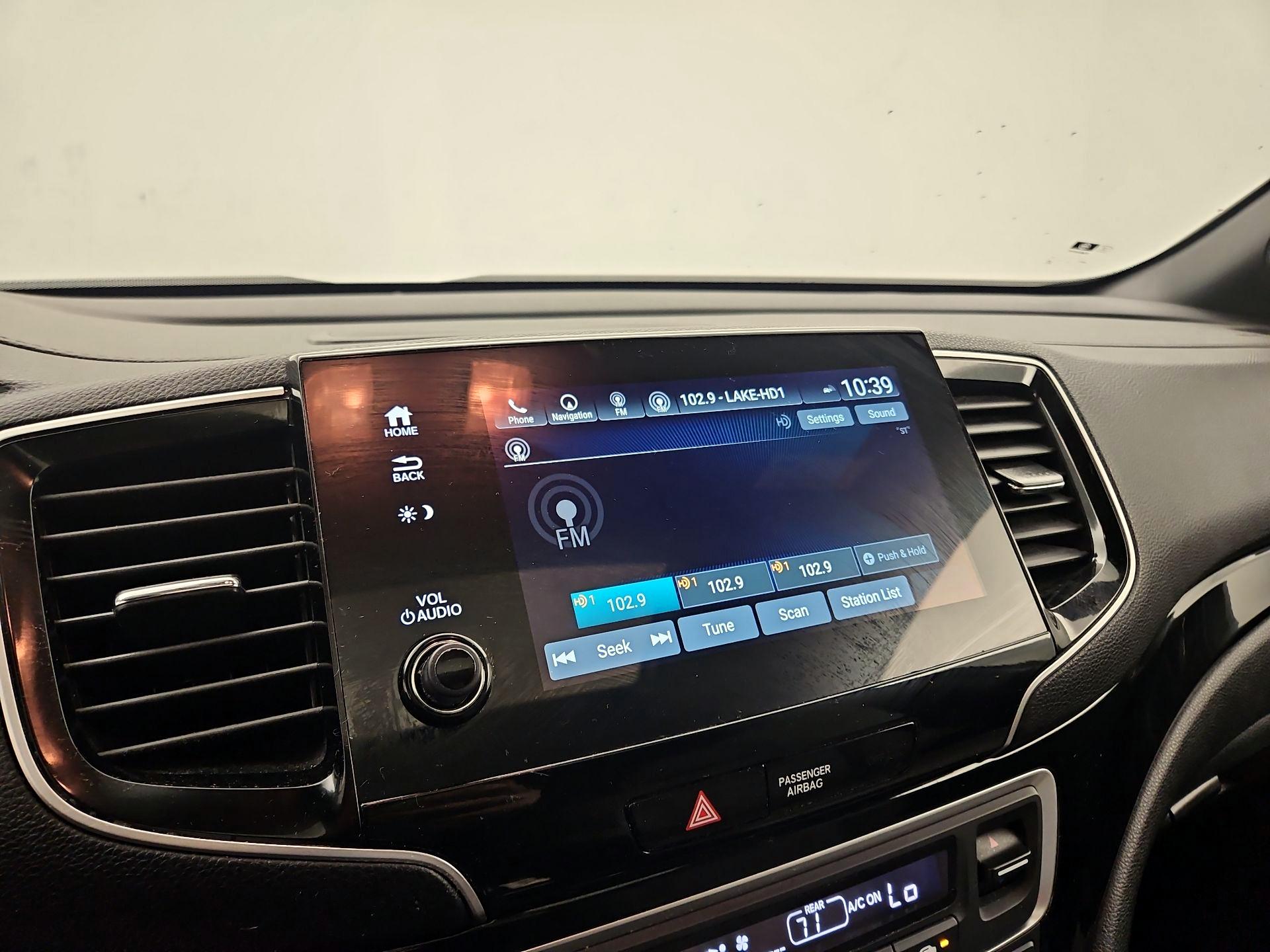 Thumbnail: 2019 Honda Passport - 15